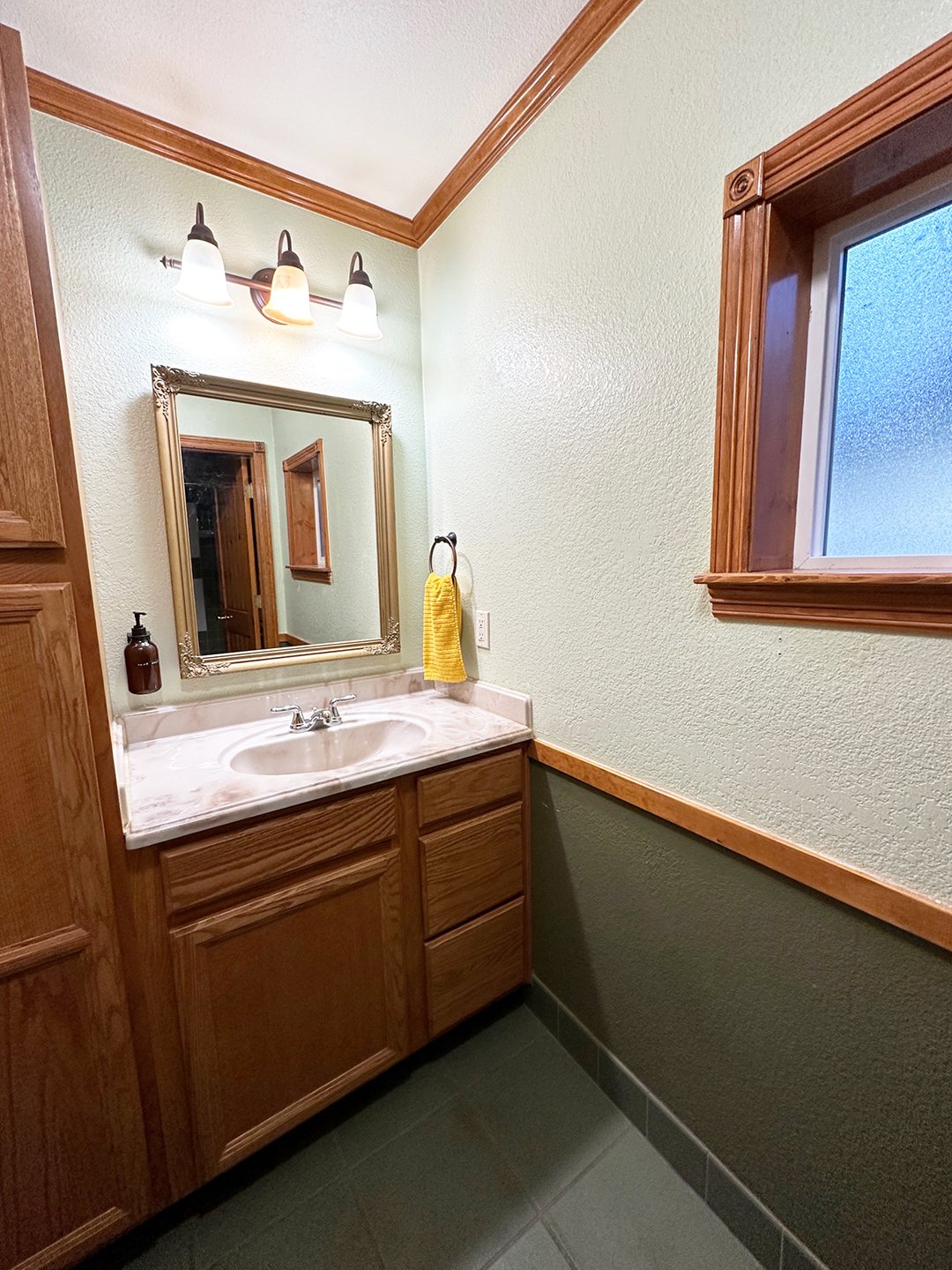 3 bathroom sink.jpg