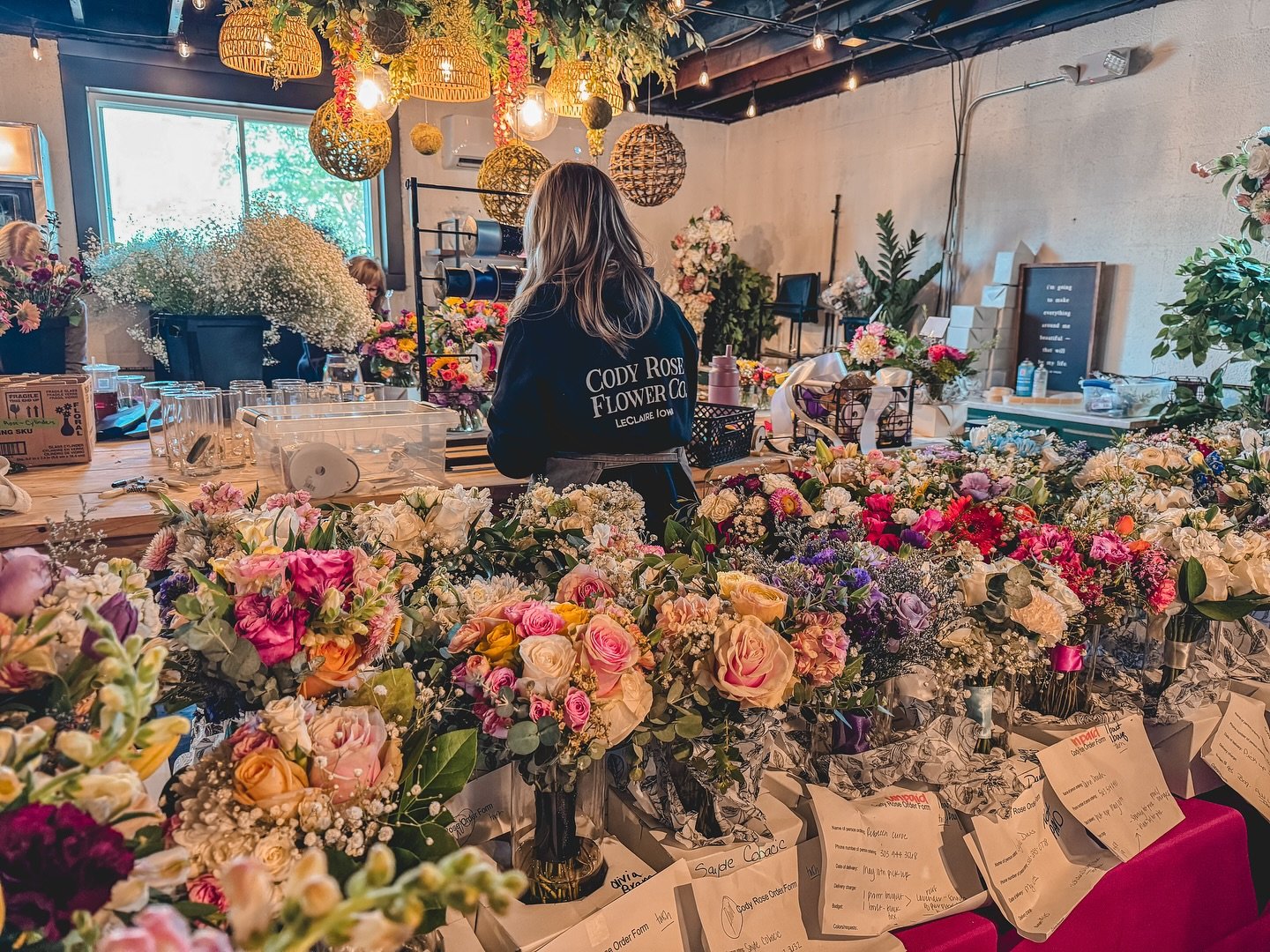 WHEW. What a week! Prom and Mother&rsquo;s Day the same weekend?! We cannot take any more preorders for this weekend &mdash; but we will have some premade bundles in the cooler! 

Don&rsquo;t forget, we will be open Saturday, 5/10 from 9am-4pm and Su