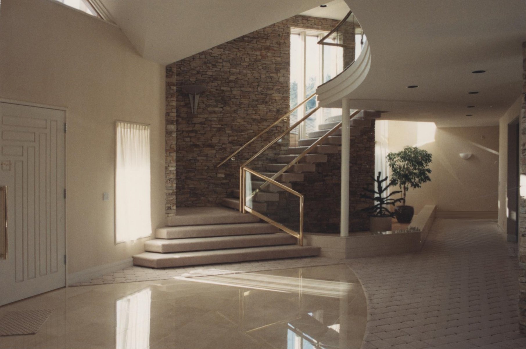 SIMONE STAIRS 001.jpg