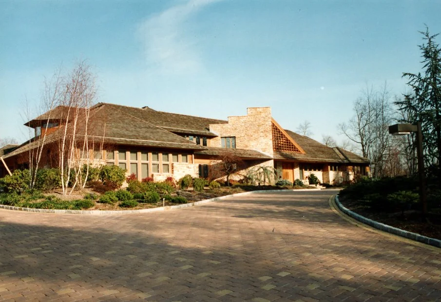 FRONT VIEW -1_905.jpg