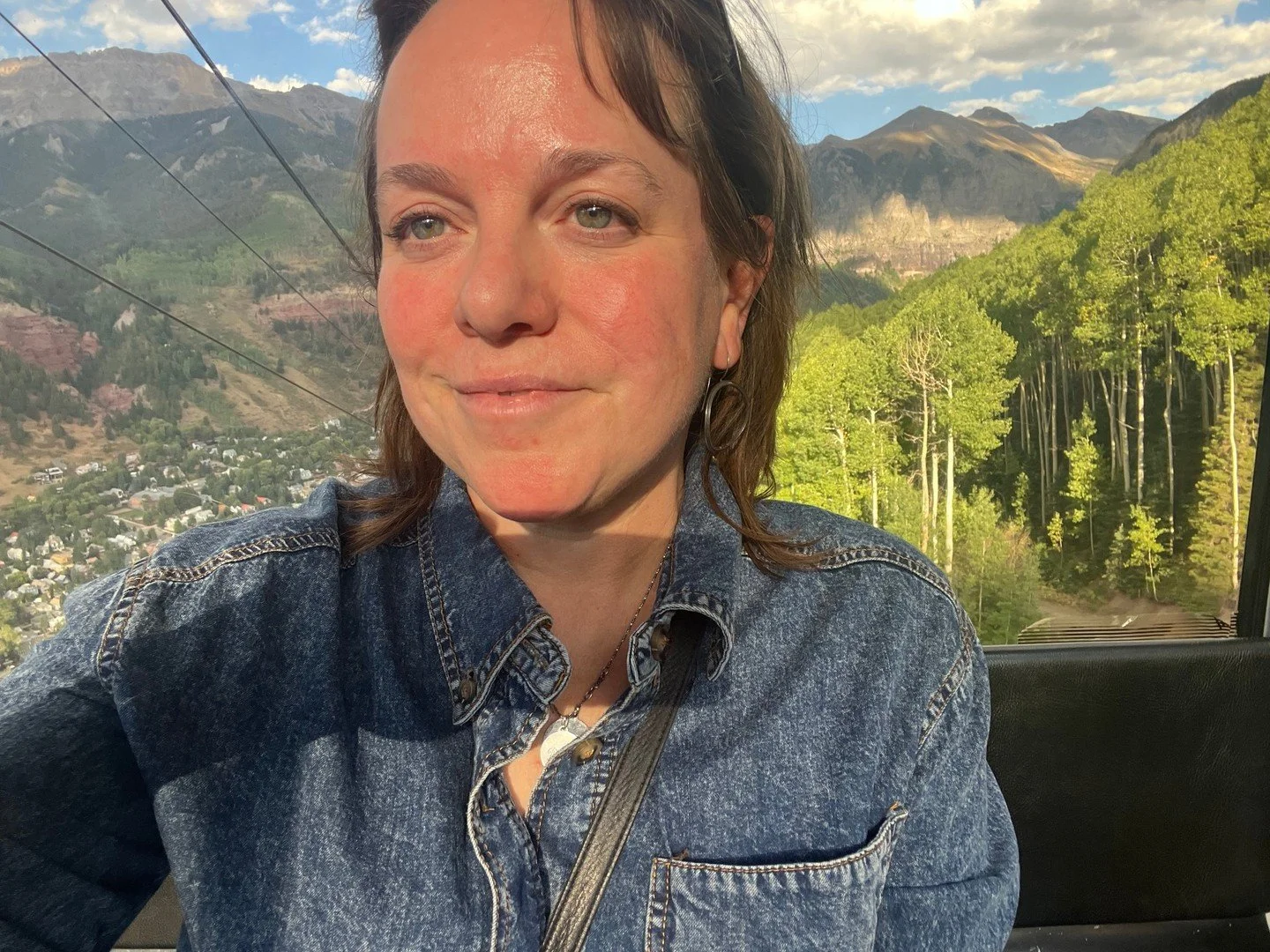 Hey everyone - I'm Kate, and I'm here to help.⁠
⁠
I offer 20+ years of small business and arts marketing experience, including 10 years of social media management. Working with you, your systems and your budget, I will help tell your story and build 