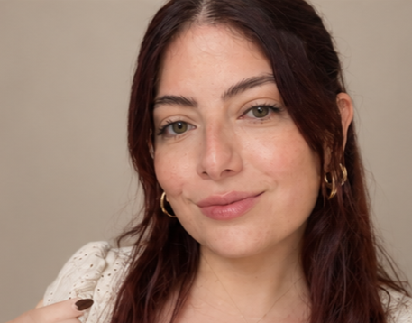 Specializes in helping teens, young adults, adults, and families navigate trauma and anxiety | Spanish-Speaking Therapist