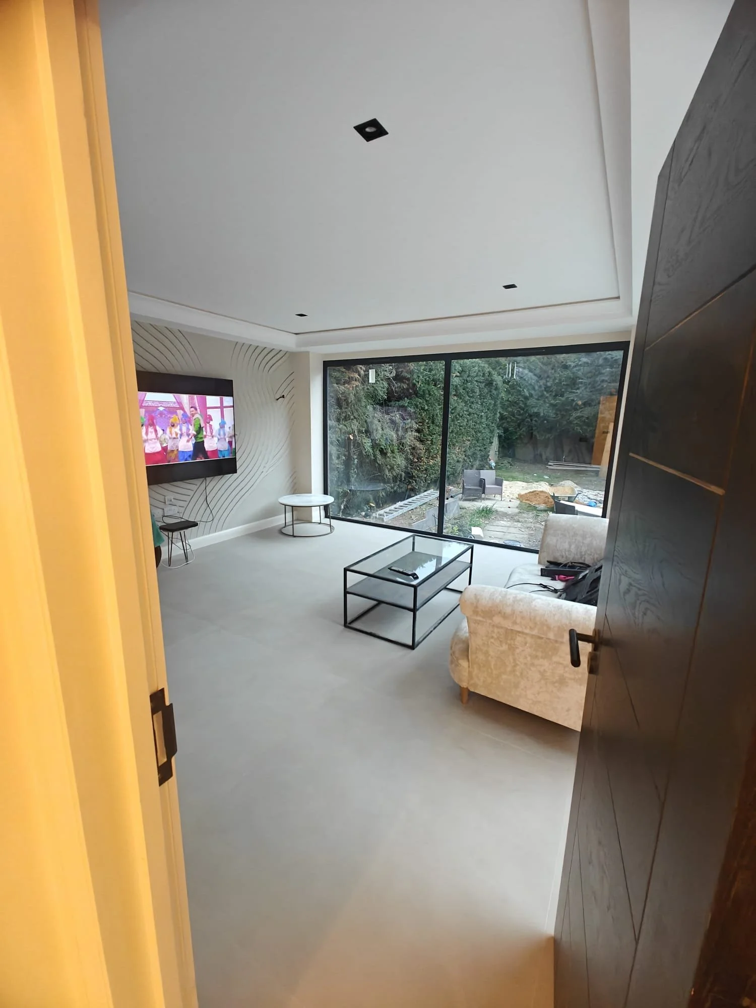 WhatsApp Image 2025-12-14 at 19.47.46 (3).jpeg