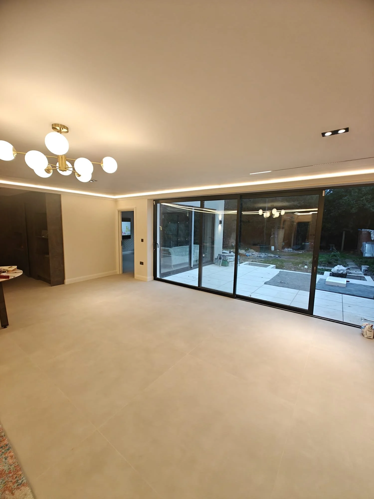 WhatsApp Image 2025-12-14 at 19.47.47 (3).jpeg