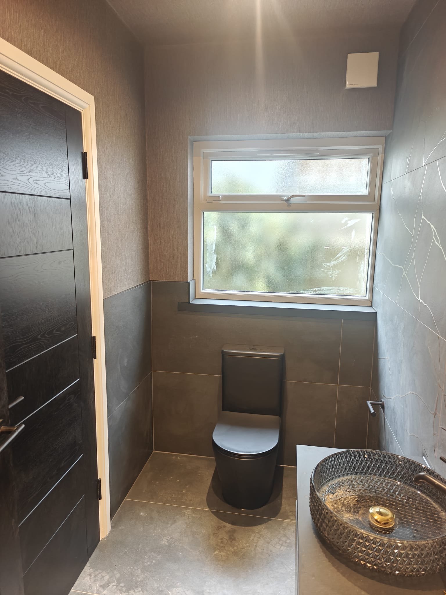 WhatsApp Image 2025-12-14 at 19.47.49.jpeg