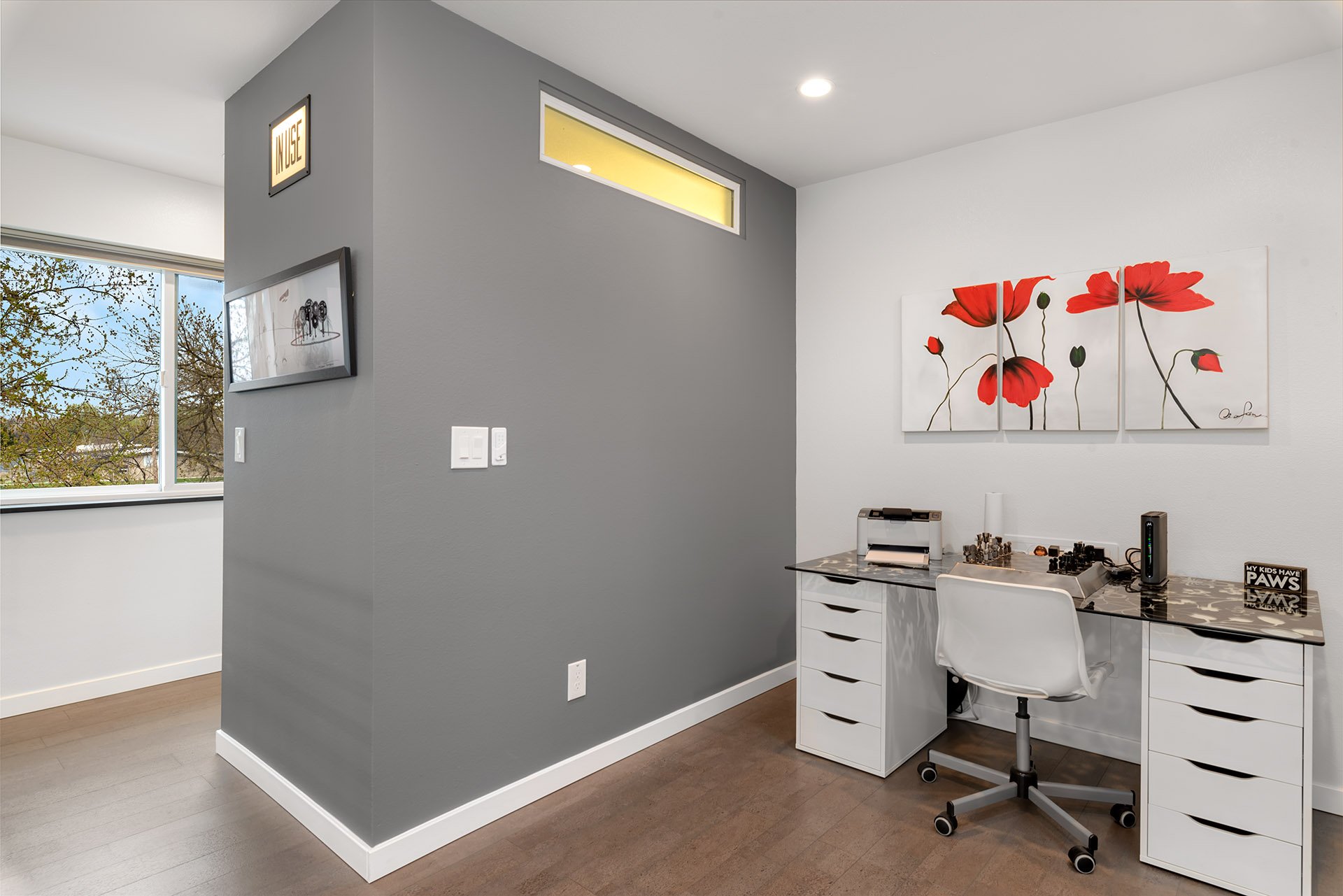 office 1.jpg