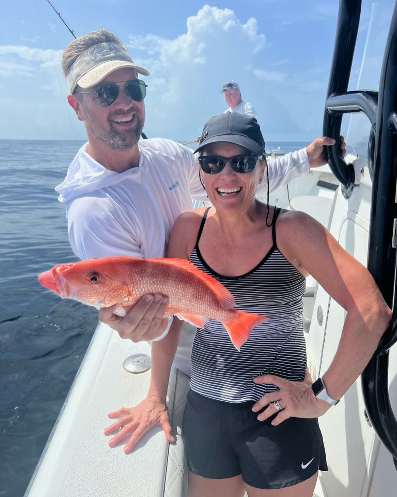 All smiles aboard @ami_offshore_fishing a great day of #fishing followed by a beautiful sunset cruise around #annamariaisland 
&bull;
Contact (941) 545-0924 for booking/info