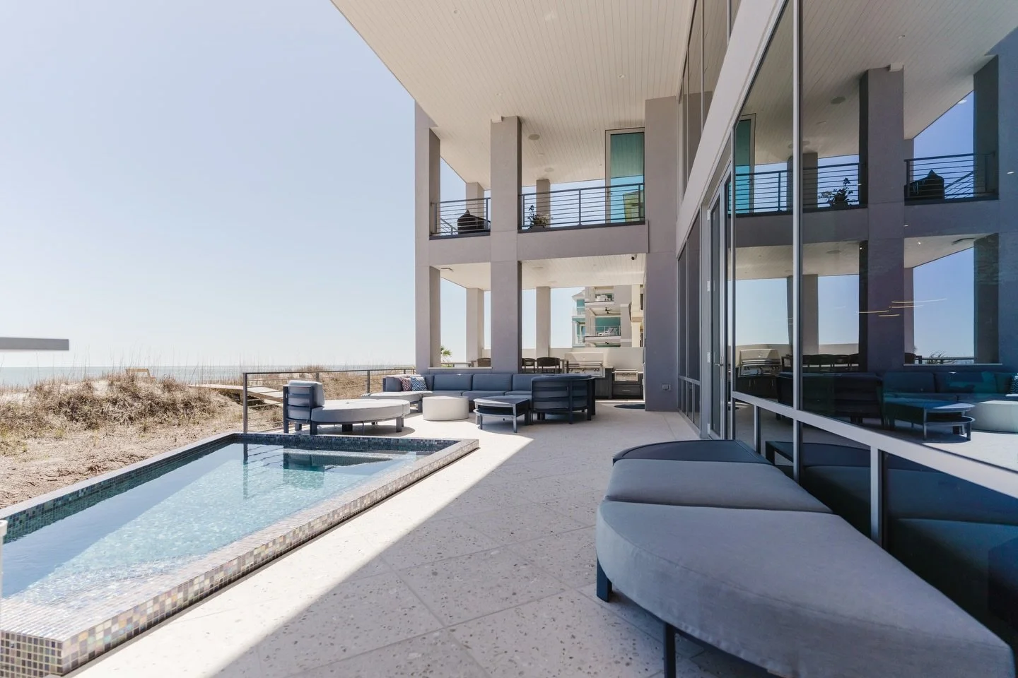 Spring is near, check out the latest home design trends for exteriors that prioritize the outdoor spaces! 🌿🌸

🔗 Blog post in story highlight &ldquo;BLOG&rdquo; &amp; link to site in bio!

#homebuilder #homedesign #customhome #exteriordesign #sprin