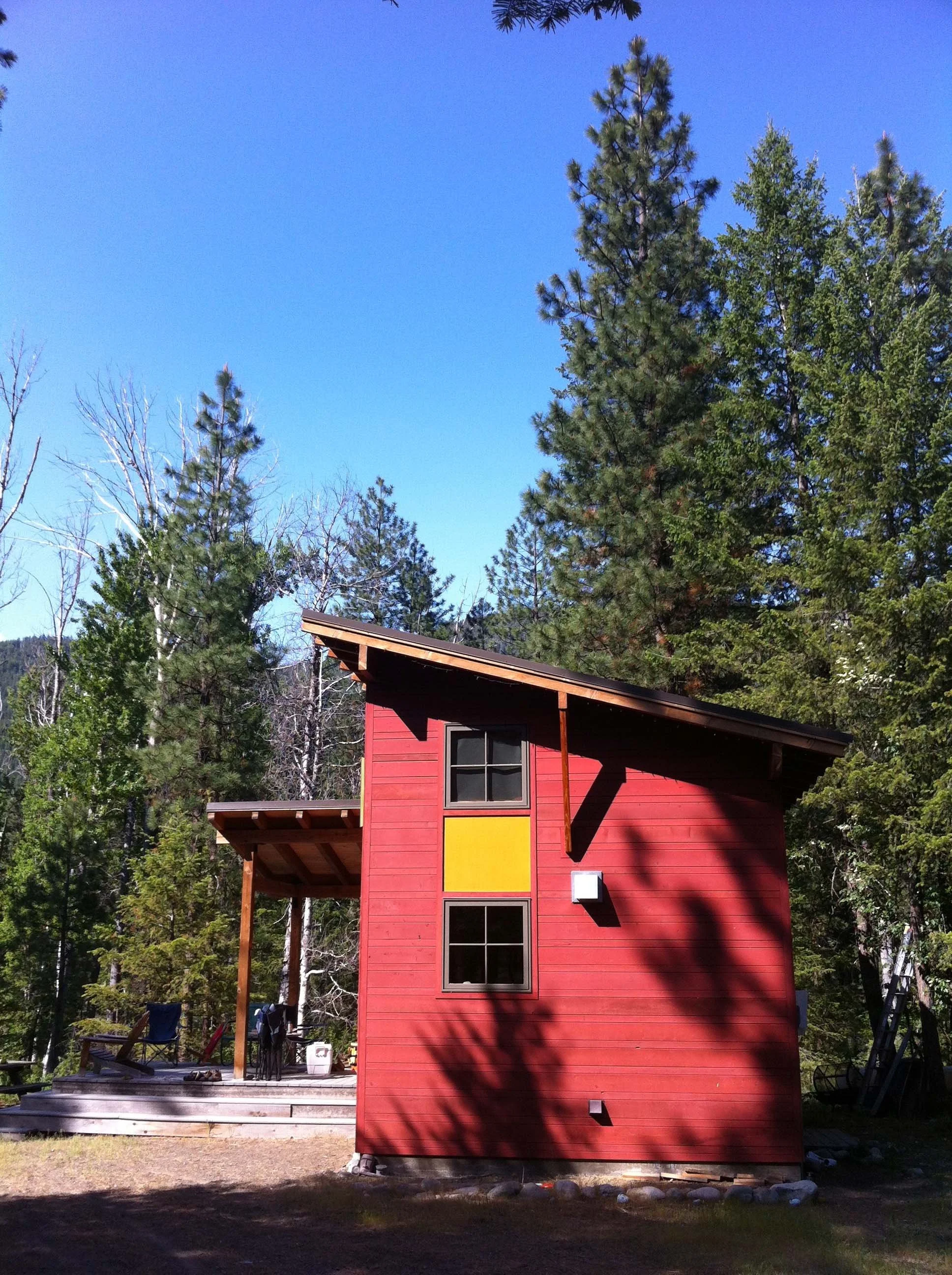MAZAMA CABIN