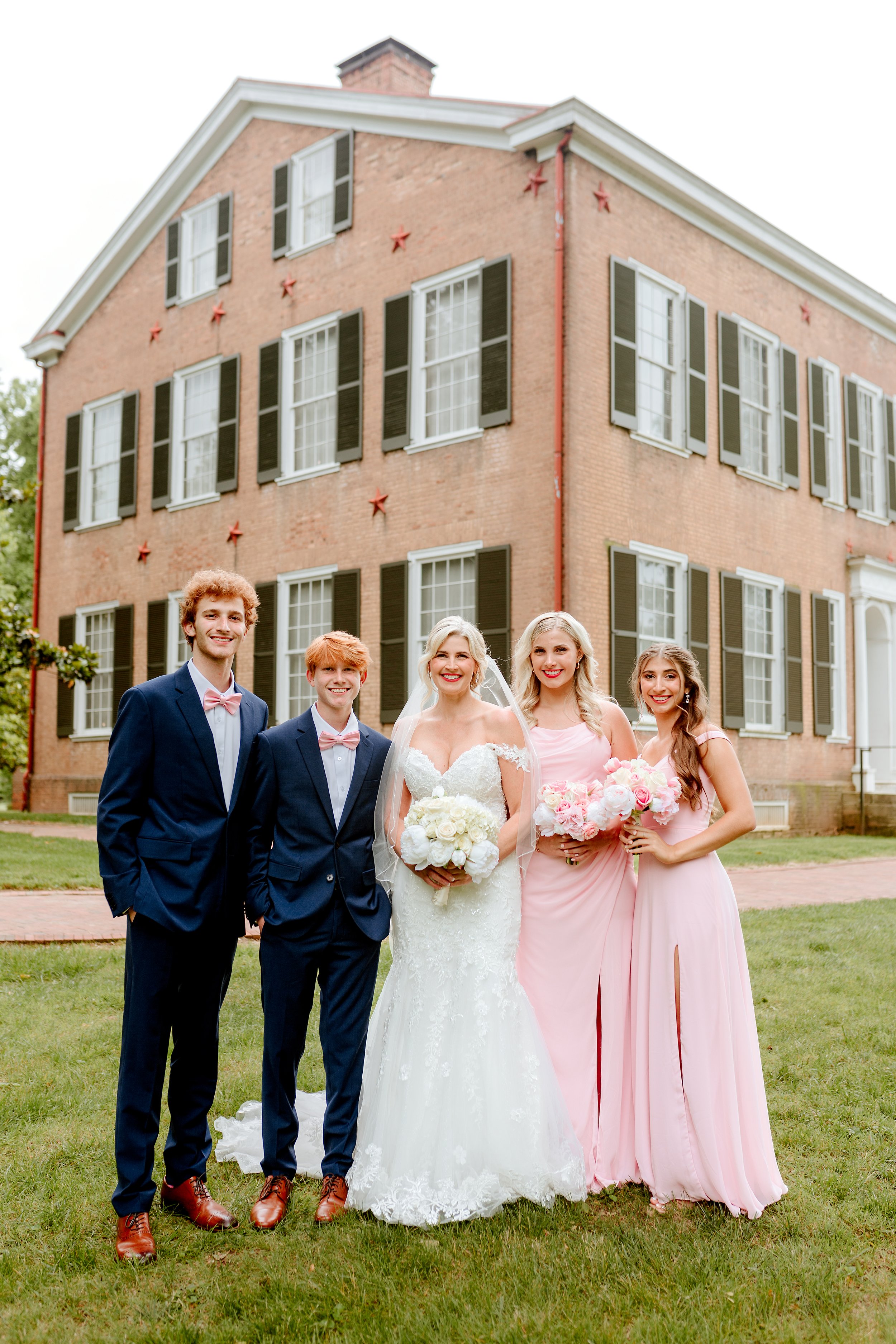 bride with her children on her wedding day in bardstown Kentucky at my old Kentucky home