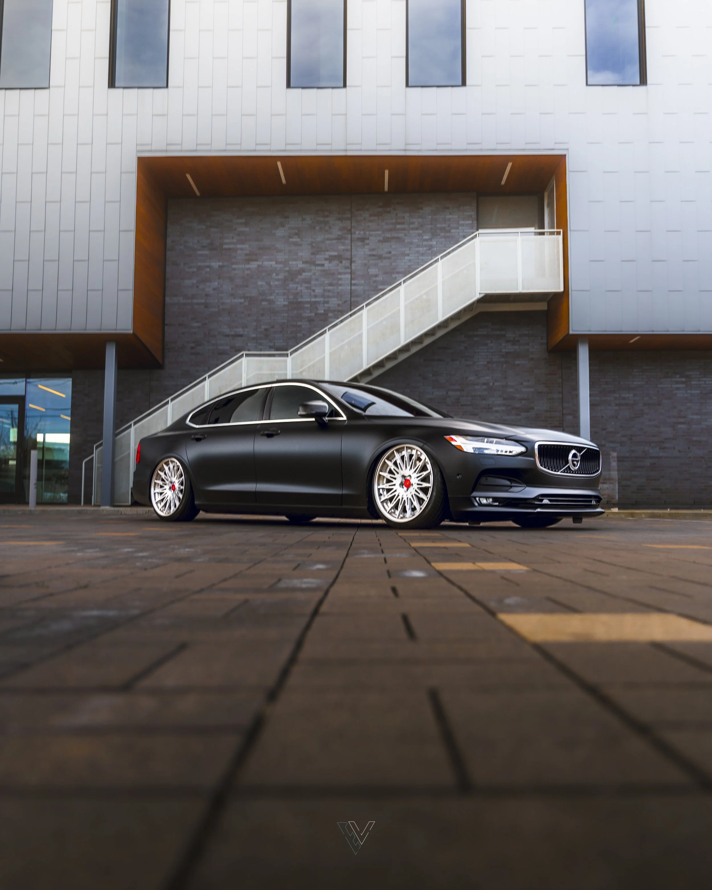 Dylan Volvo-92.jpg