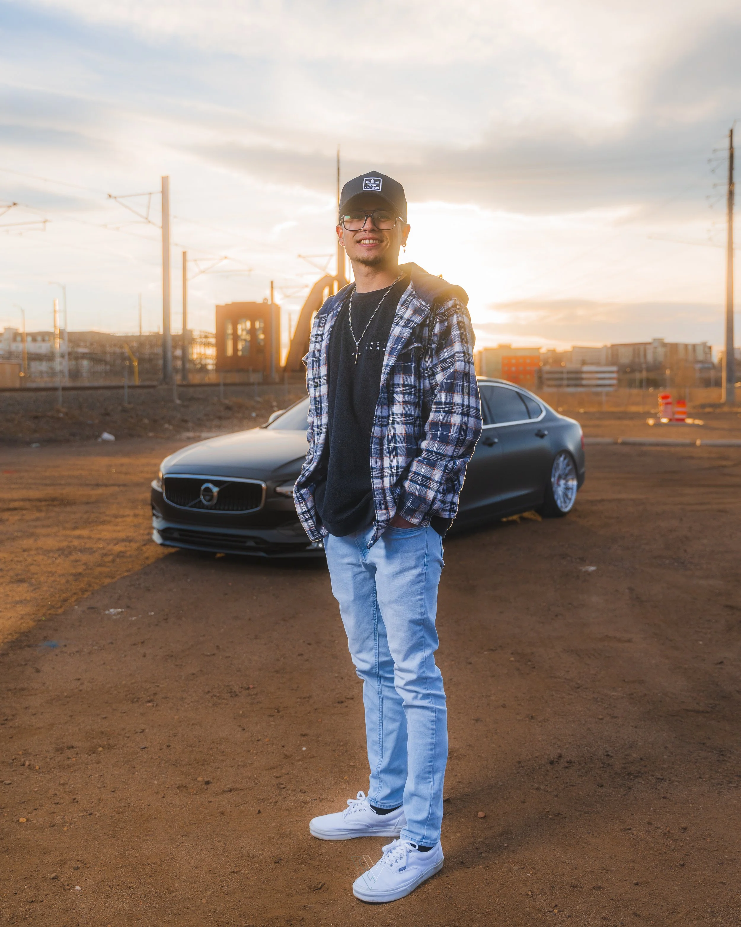 Dylan Volvo-61.jpg