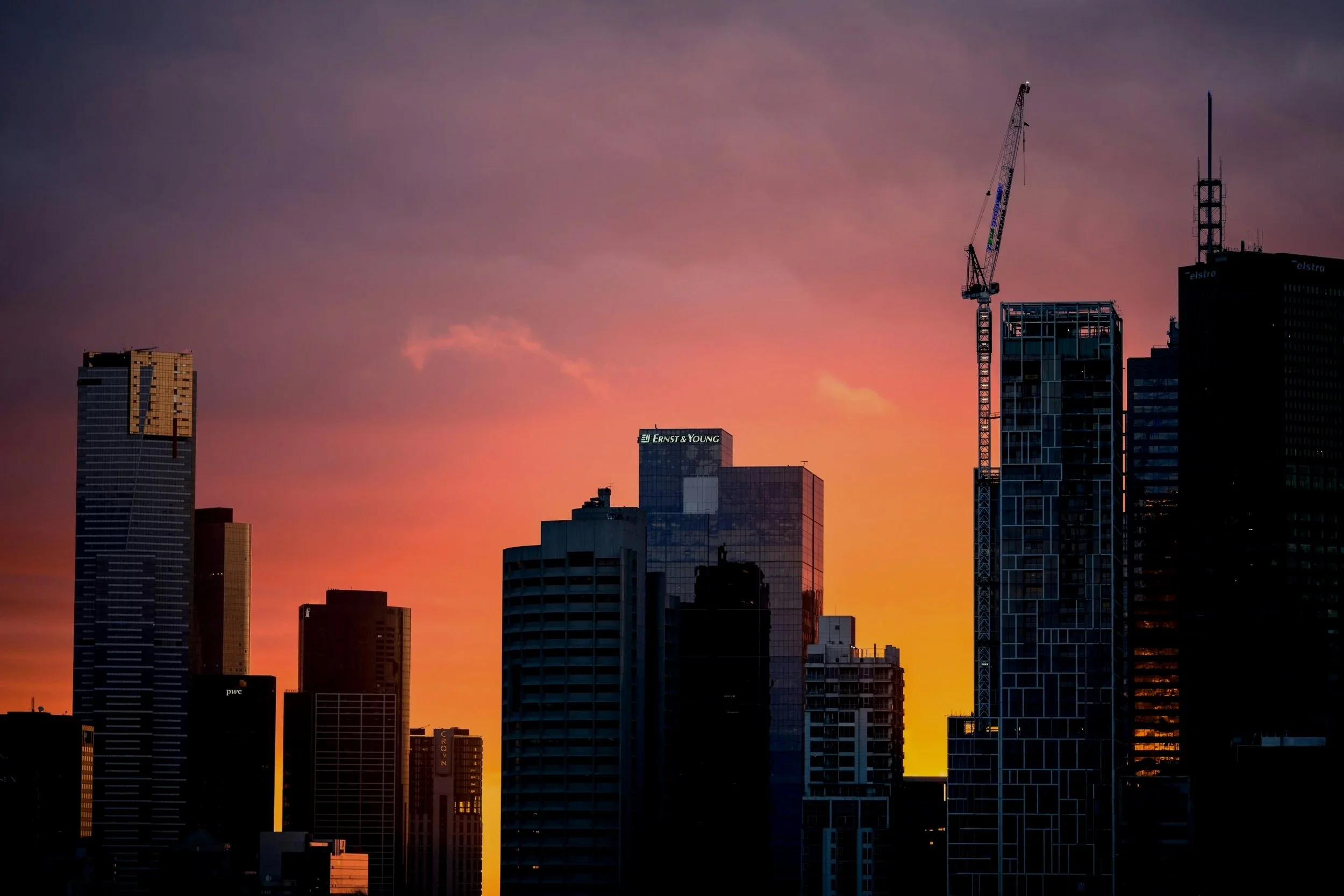 Commercial building entry security balancing access and site control