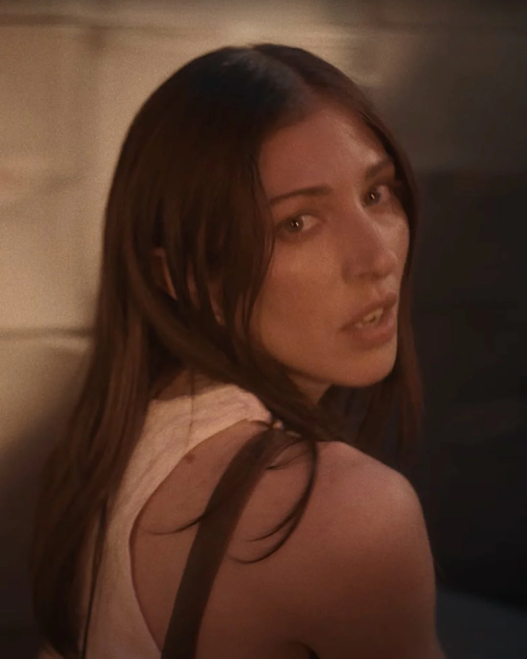 Caroline Polachek - Bunny is a Rider