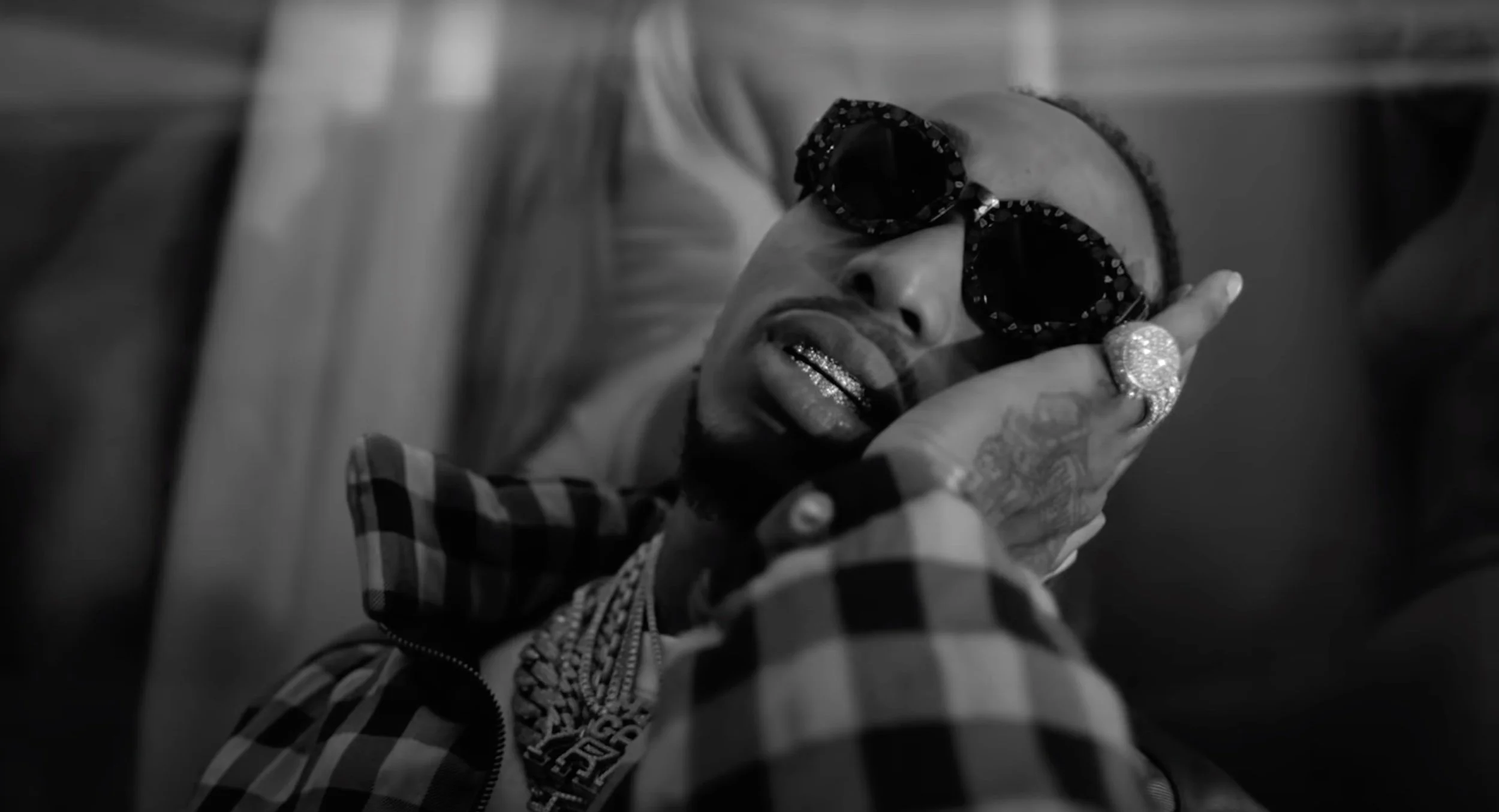 Travis Scott, Quavo, HUNCHO JACK - Black & Chinese