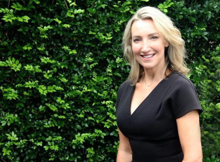 BUA Ambassador of Nutrition.

Jodie Allen.

Service: Royal Australian Airforce

Purpose: Empowering people through evidence-based nutrition, lifestyle medicine and education.

Action: As a clinical nutritionist, yoga practitioner, presenter, and faci