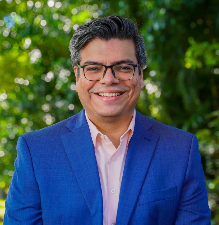 Dr. Ubaldo M. Córdova-Figueroa