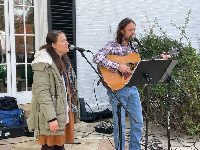 B&B singers 2023.jpg