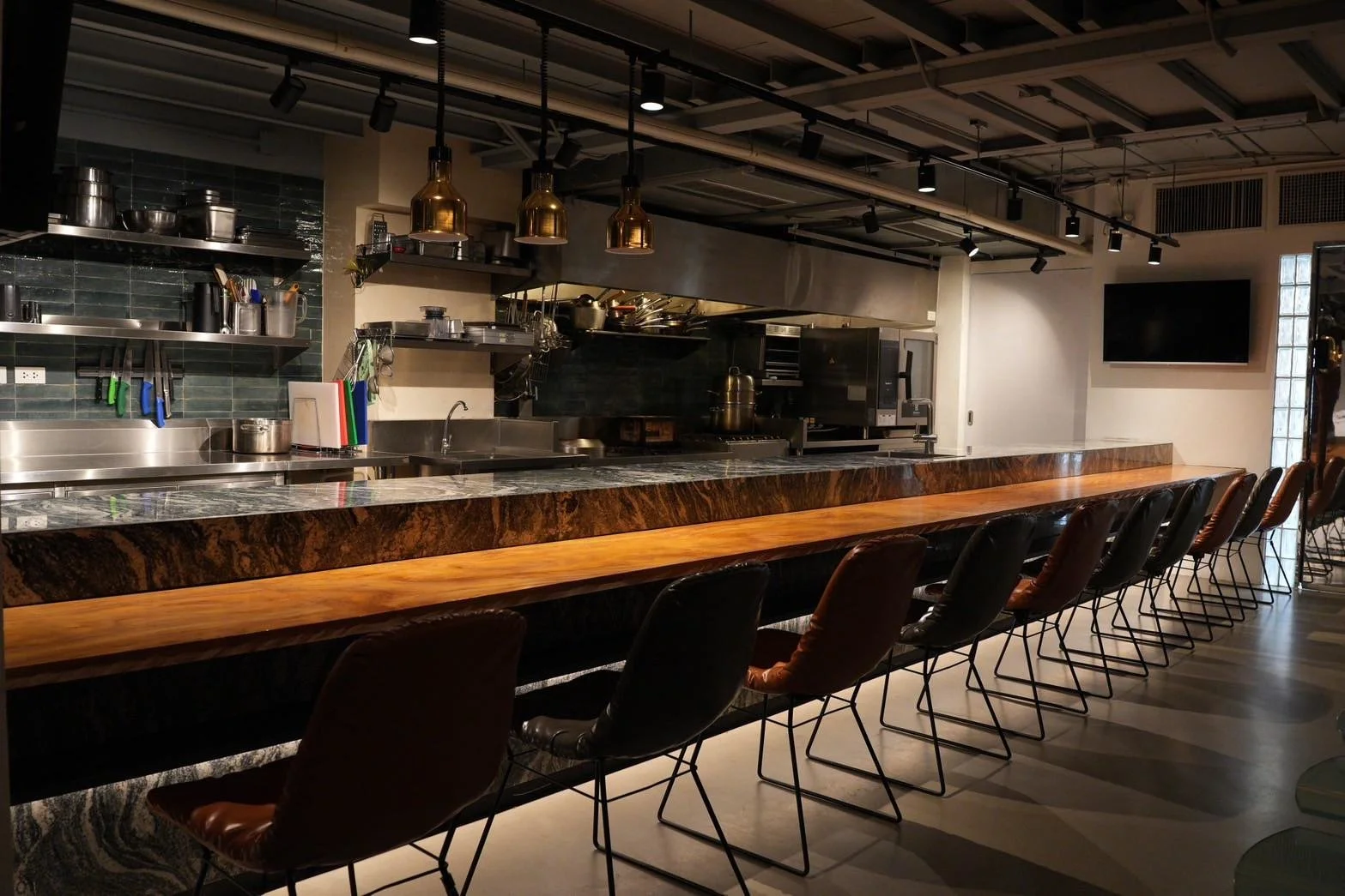 LINE_ALBUM_counter culture_250522_3.jpg