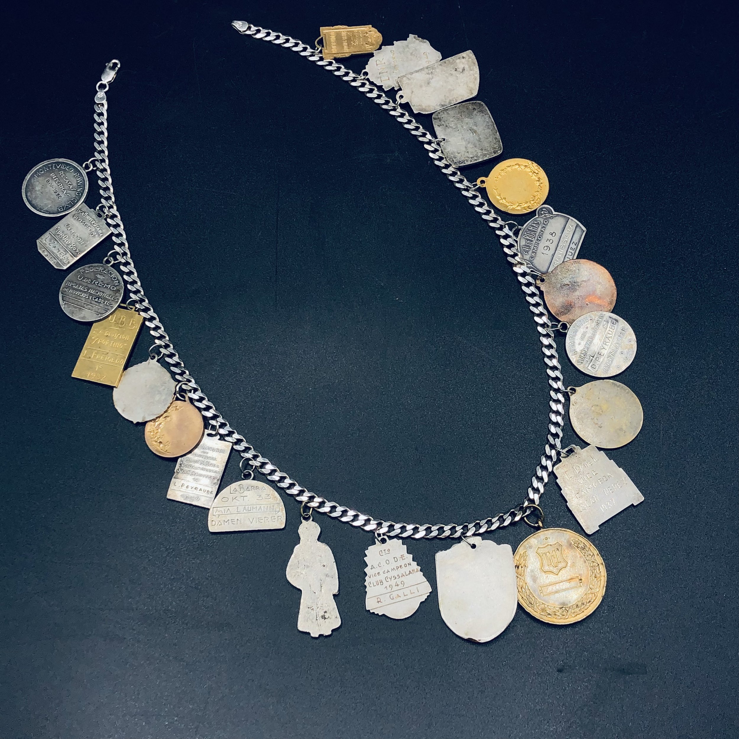 https://i.etsystatic.com/7697672/r/il/d29a76/3437225516/il_fullxfull.3437225516_lvtr.jpg