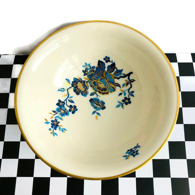https://i.etsystatic.com/7697672/r/il/b9126b/2620955234/il_fullxfull.2620955234_jbox.jpg
