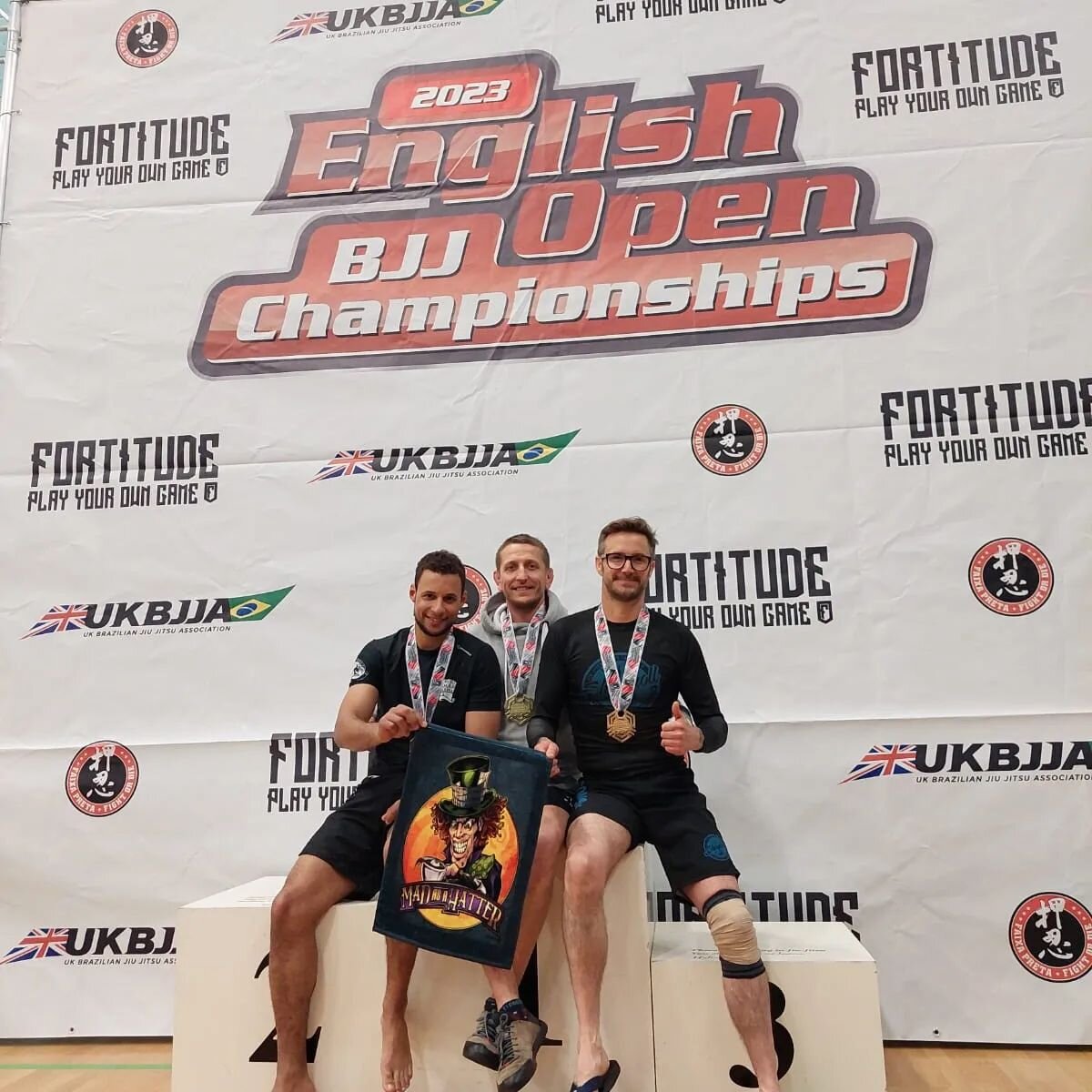 2 gold's and a bronze for the Honda driving medal catchers.
@piotr @stuartmclean75 and @warrenholly11 at @englishopenbjj 

Great work, very proud to have you out there flying the @madhattersasylum banner. 

🎩🥇🎩🥇🎩🥇🎩🥇🎩🥇🎩🥇