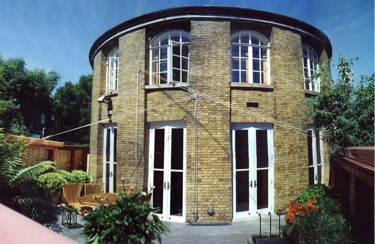 What is the Difference between Planning Permission and Listed Building Consent?