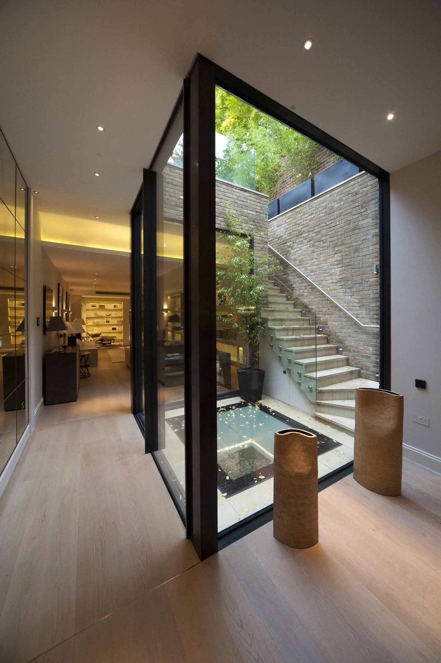 2.2Knightbridge++-+Jones+Lambell+Ellis+-+London+Architecture+&+Design+Studio.jpg