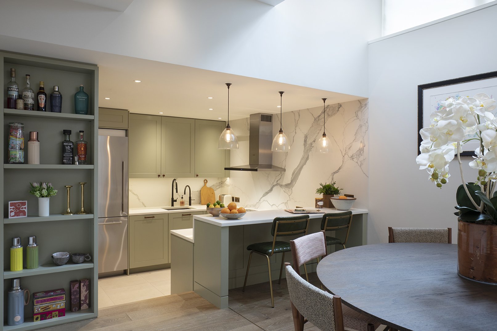 Small kitchen with raised island
