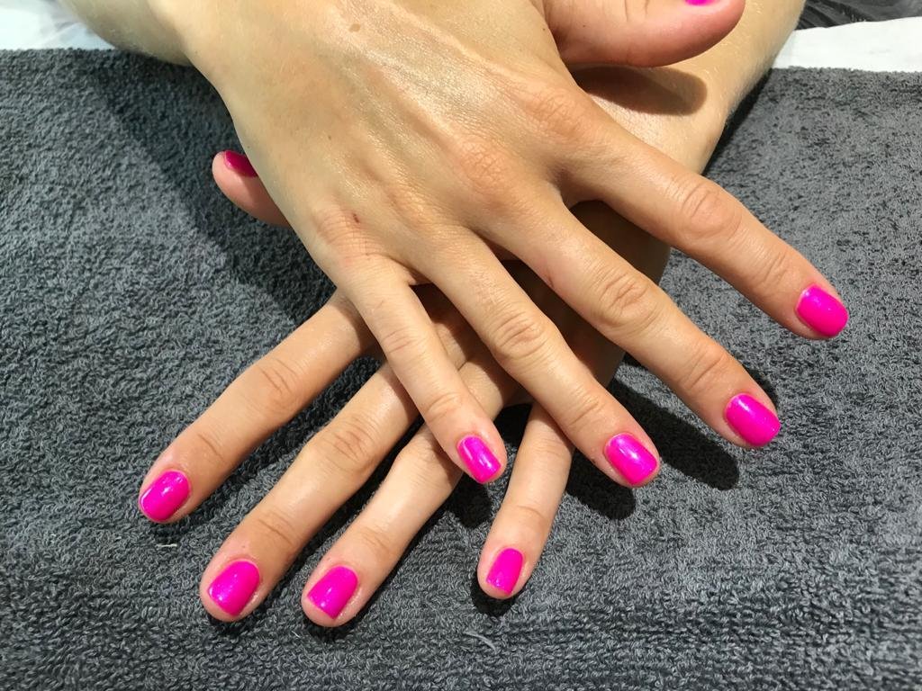 Gel manicure: What it is and what to expect