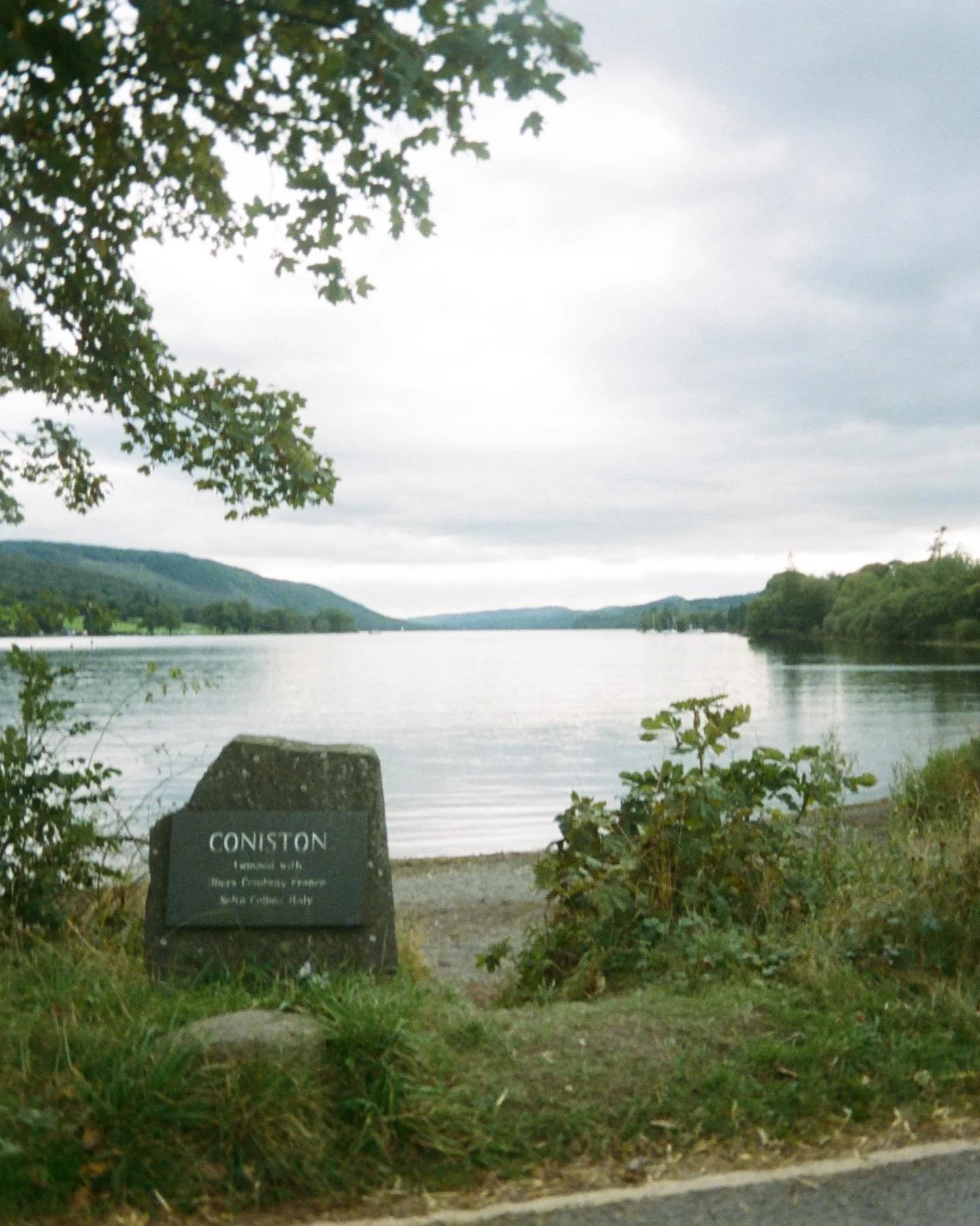 Coniston •
#portra400 #kodak #ektarh35