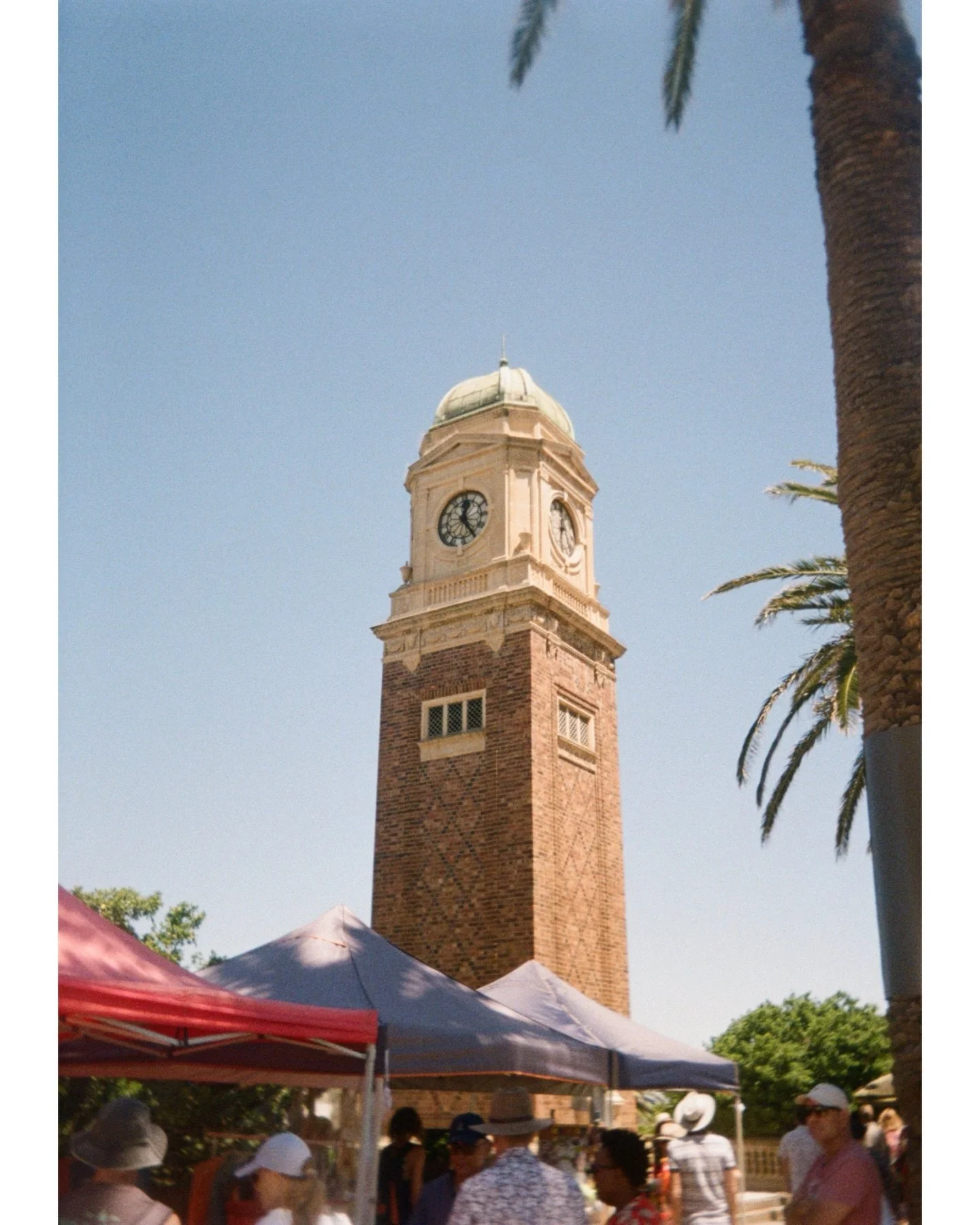 Melbourne no.31

37&deg;51&rsquo;54.29&rdquo; S | 144&deg;58&rsquo;23.40 E 

#kodakektarh35&nbsp;#kodakgold400&nbsp;#onfilm&nbsp;#analog&nbsp;#filmgrain