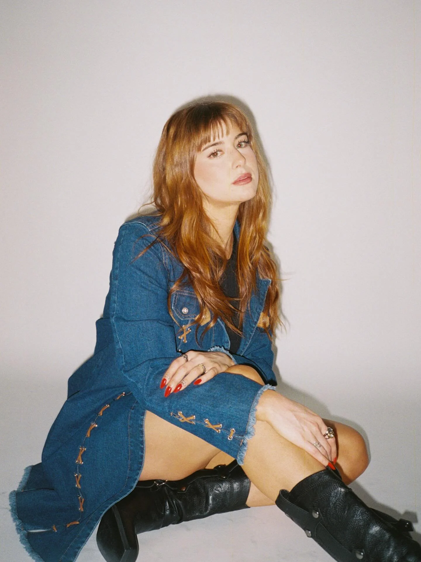 see you later! 👋 @hayerx fashion / editorial / styled session on film &amp; digital formats