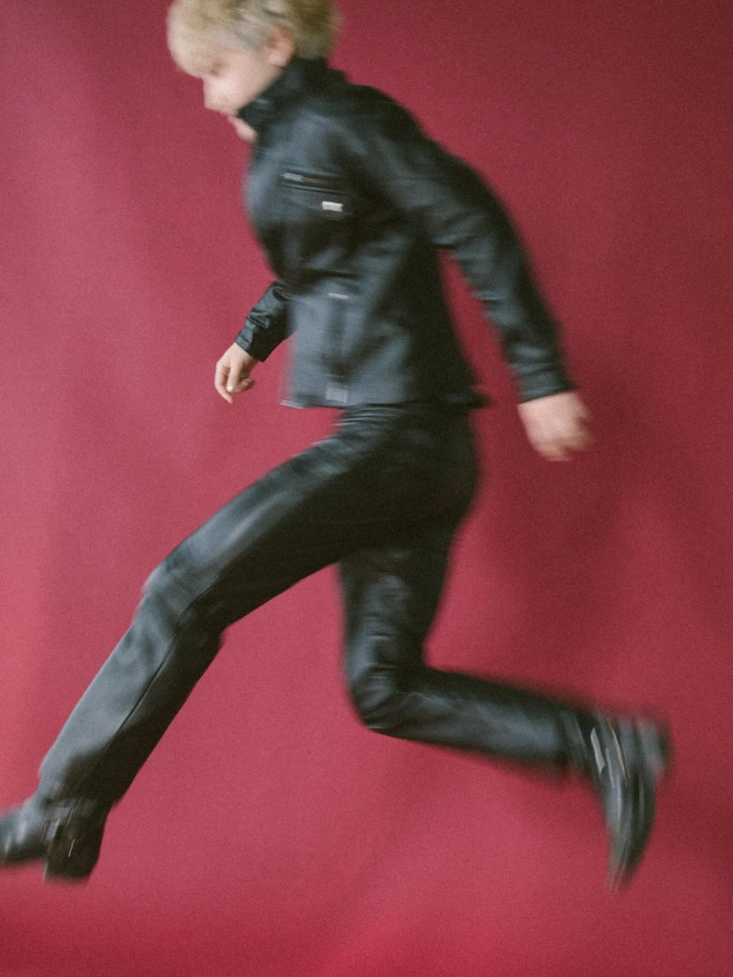 black + red backdrop options have arrived at the studio!!!! #brandphotography #fashionphotography #gulfshoresphotographer #editorialfilm #35mm @jackastner at @oakeshorestudio