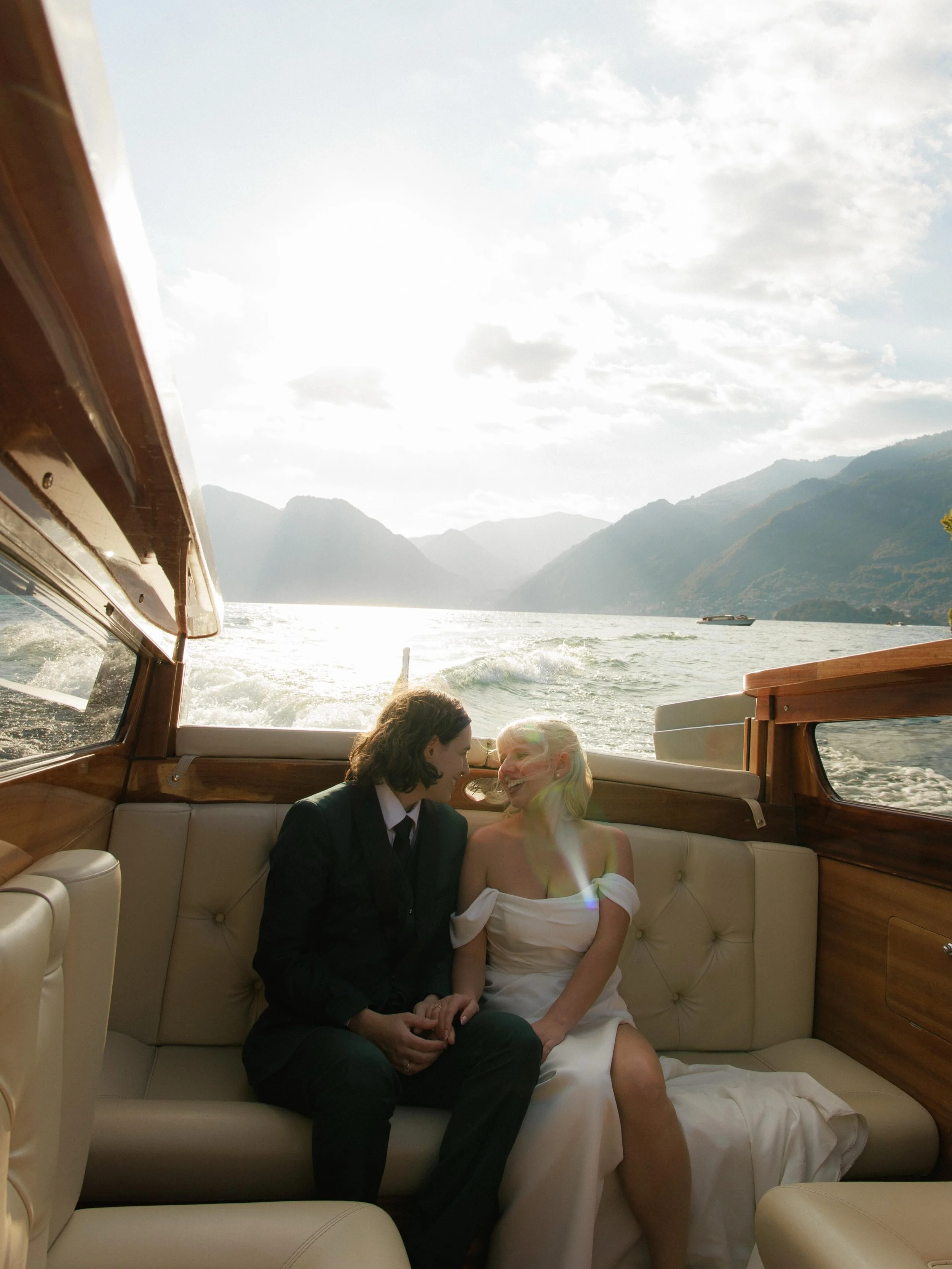 after their ceremony at Villa Del Balbianello, we cruised back over to Varenna, waited in the dinner queue for @lascarpettavarenna, looked at Polaroids from the day, and had fresh pasta 🍝 the perfect nightcap for an elopement in Italy 

enjoy this m