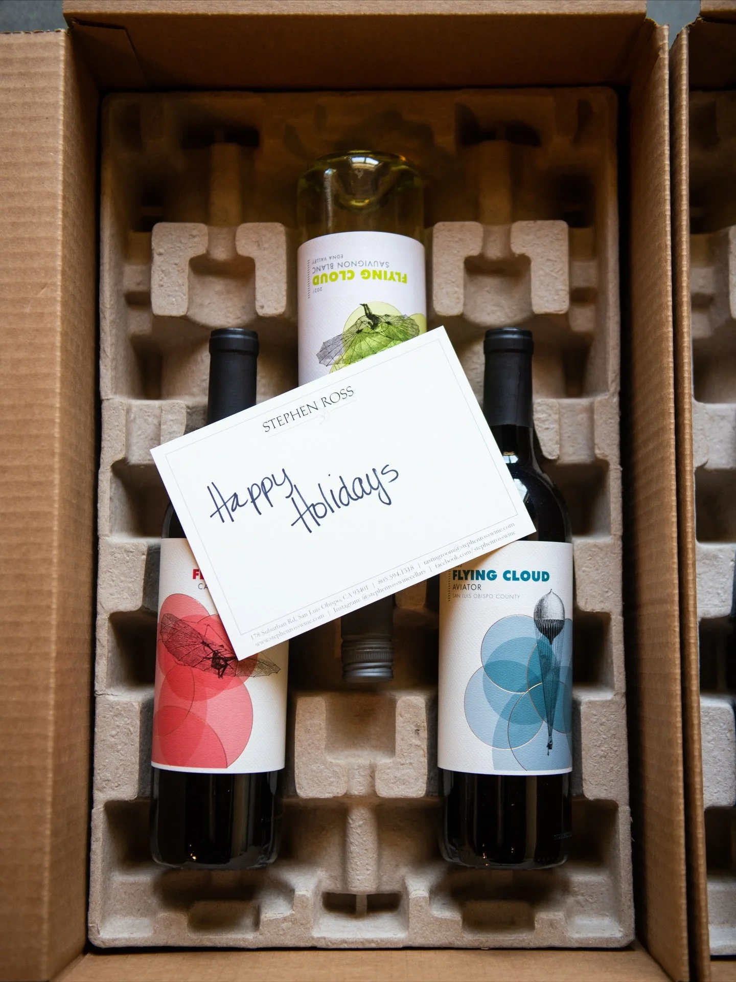 Make your gifting simple (and delicious). 🎁 

Our corporate wine gifts are easy to send, customizable, and always well received&mdash;because thoughtful doesn&rsquo;t have to mean complicated. 
➡️ Order by Dec. 11 for holiday delivery ❄️
&bull;
&bul
