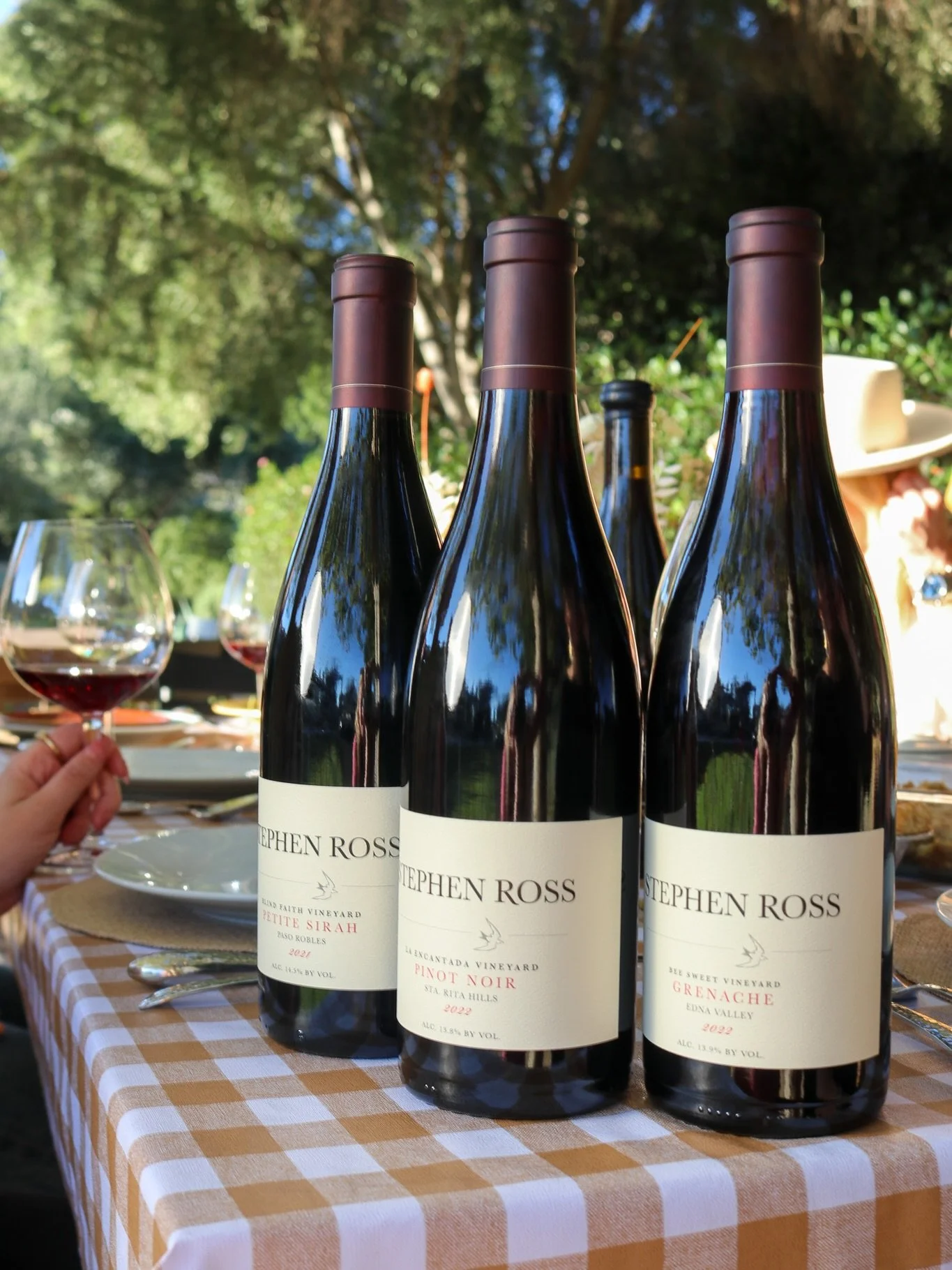 Some wines were simply made for gathering. 

Our Dinner Party Reds bundle is your trio of cozy, conversation-starting bottles for every holiday table. 

Featuring: 
&bull; 2022 Pinot Noir, La Encantada Vineyard
&bull; 2021 Grenache, Jespersen Vineyar