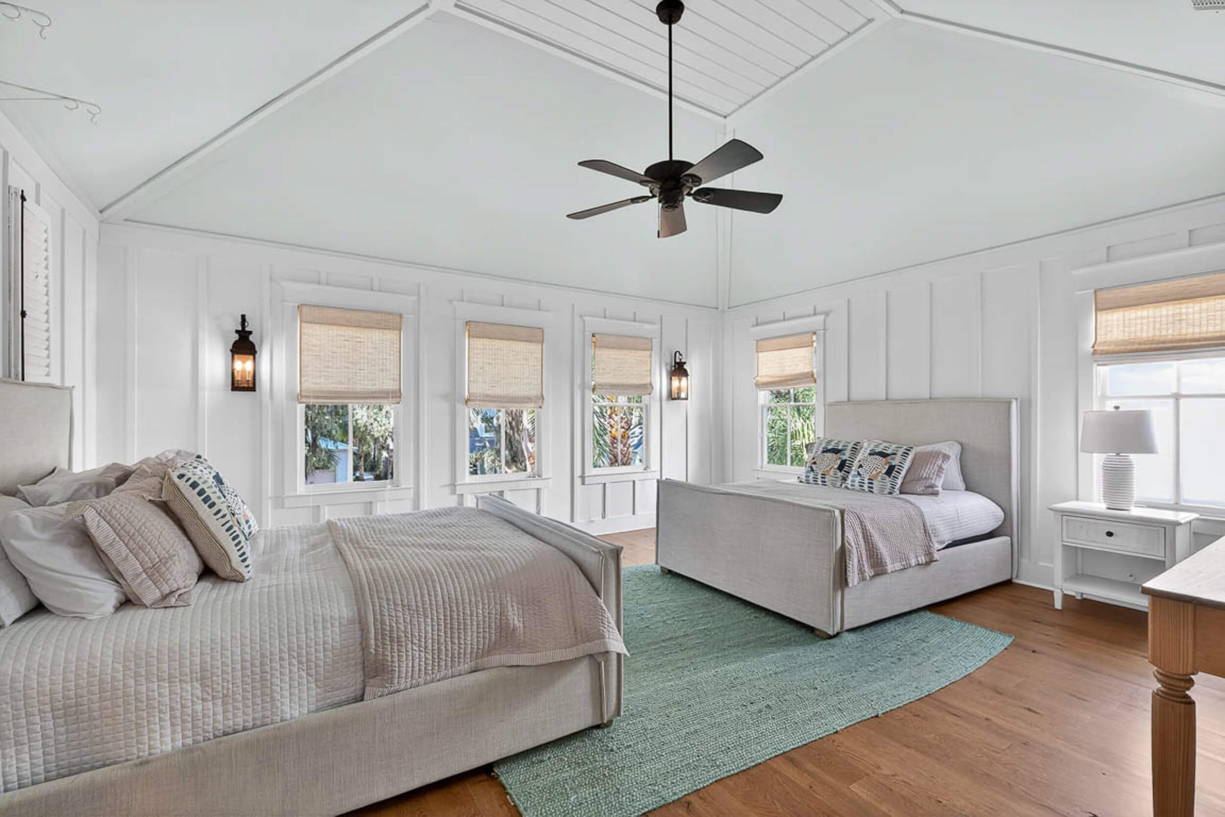 1030-village-oaks-ln-hosted-vacation-rentals-ssi-21.jpg