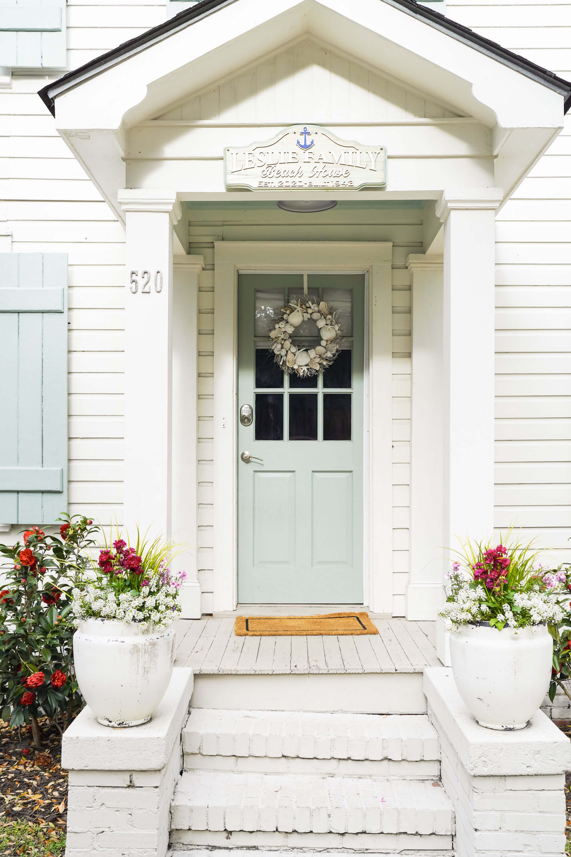 college-street-hosted-vacation-rentals-ssi-35.jpg