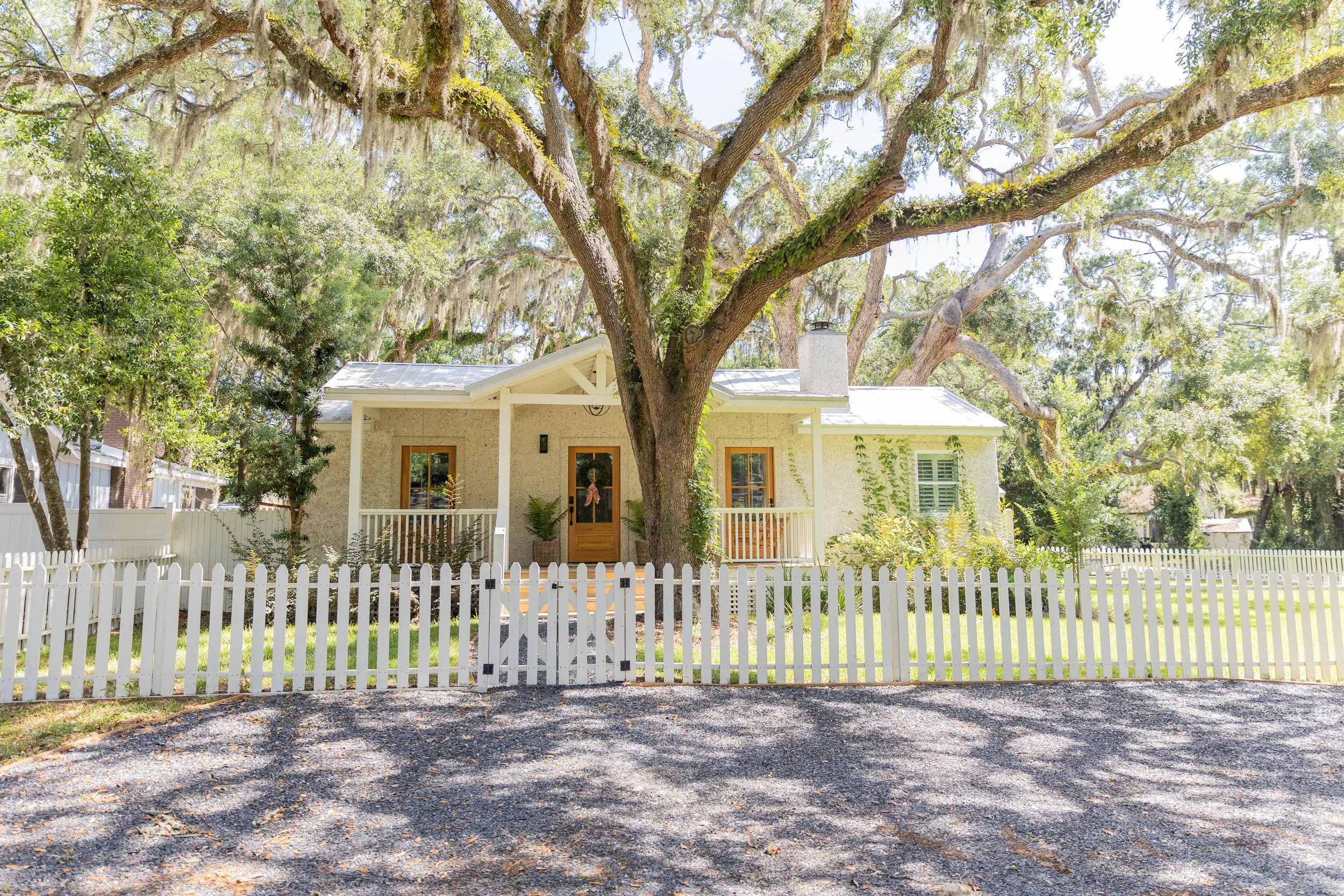 the-lettie-60max-hosted-vacation-rentals-ssi-09.jpg
