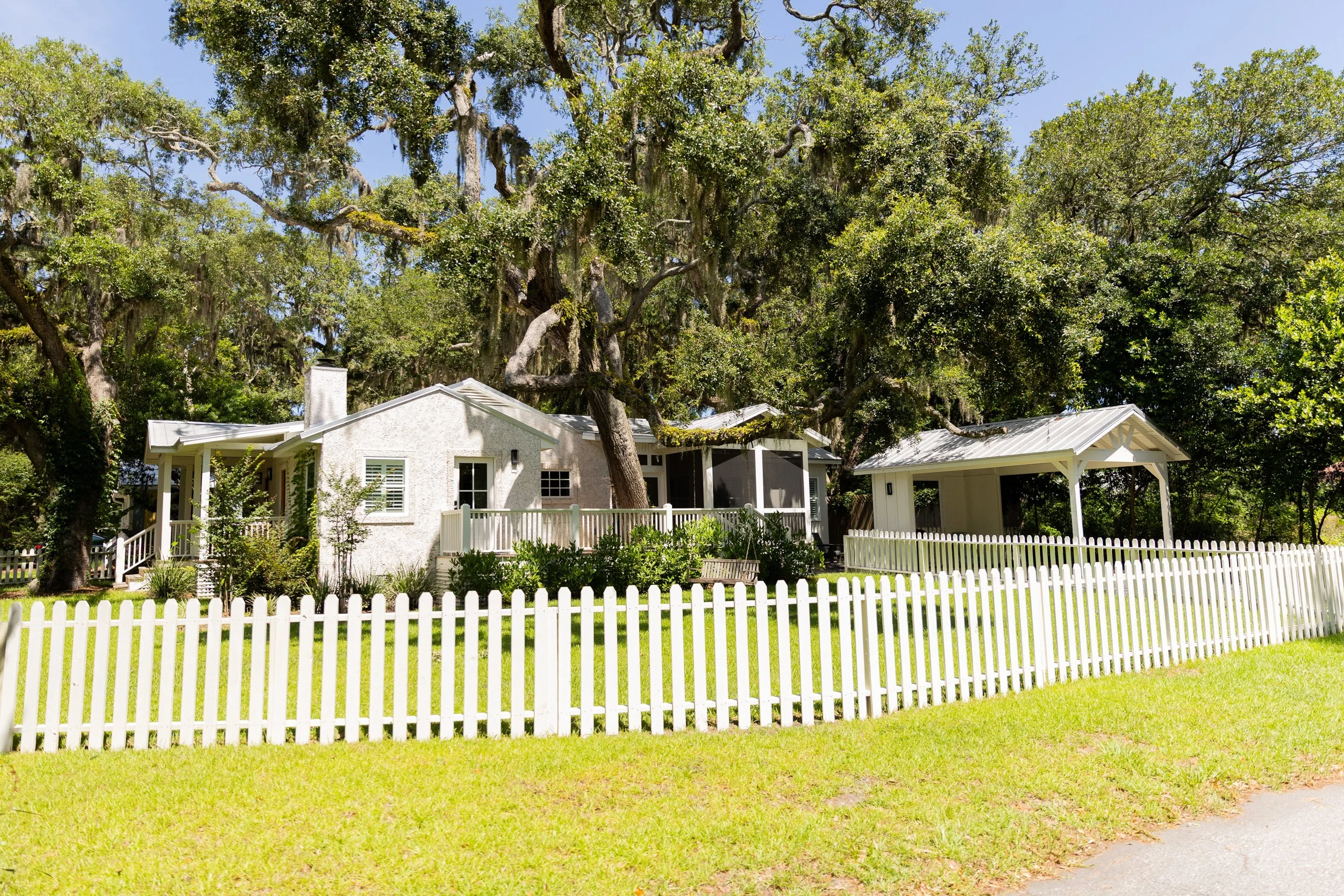 the-lettie-60max-hosted-vacation-rentals-ssi-34.jpg