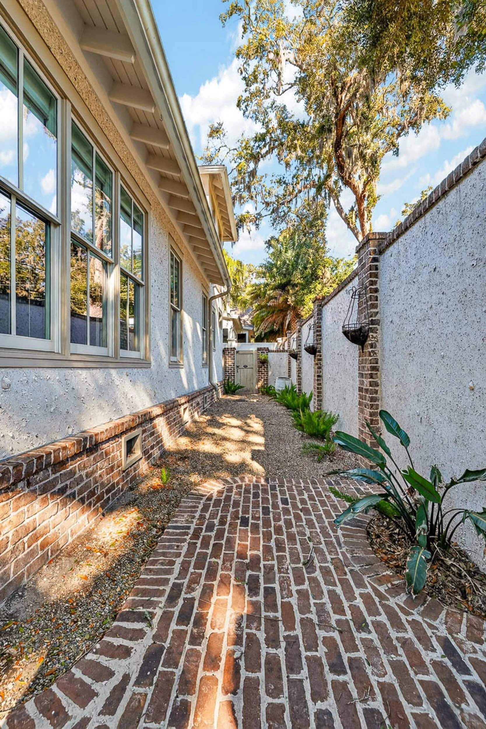 1030-village-oaks-ln-hosted-vacation-rentals-ssi-23.jpg