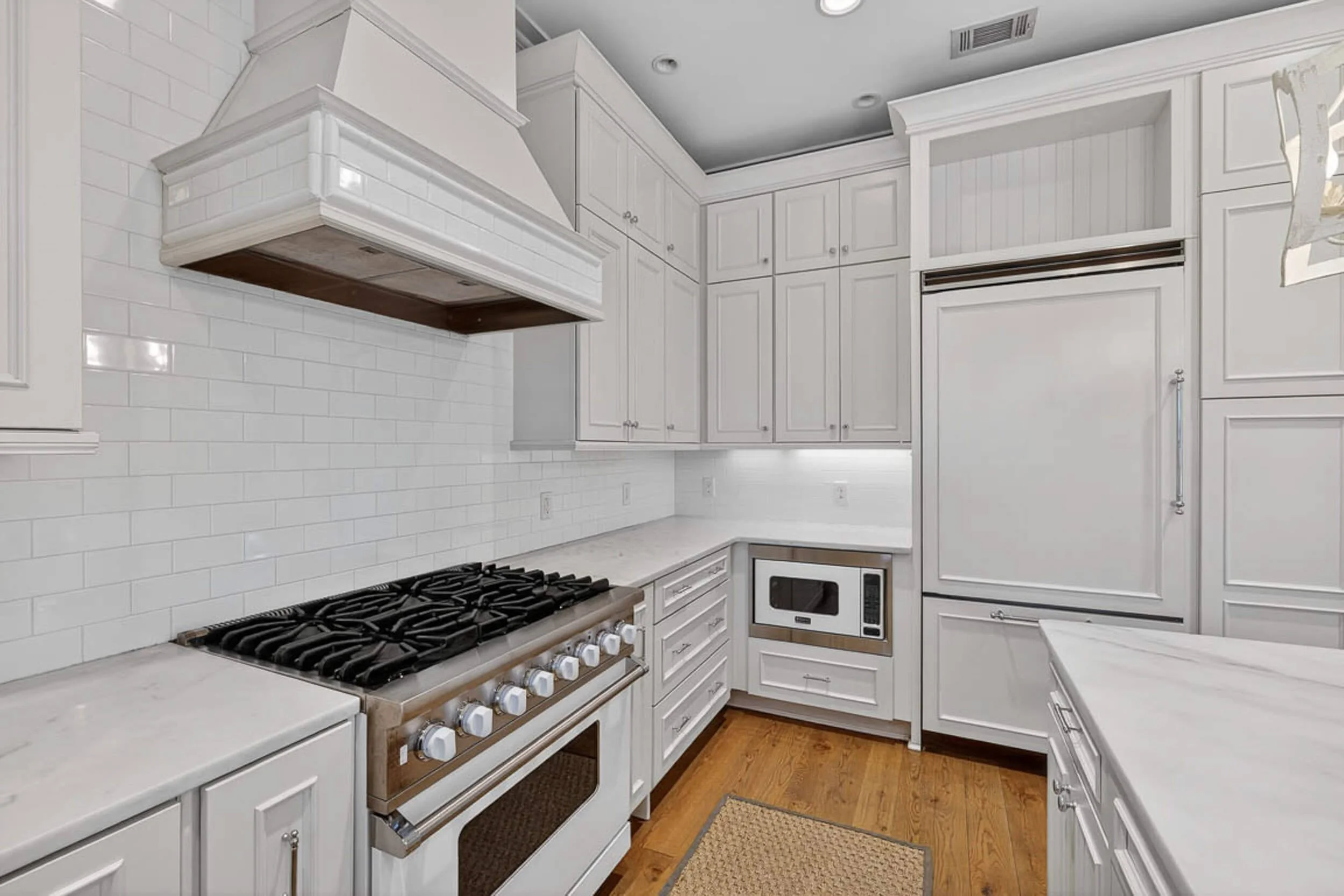 1030-village-oaks-ln-hosted-vacation-rentals-ssi-05.jpg