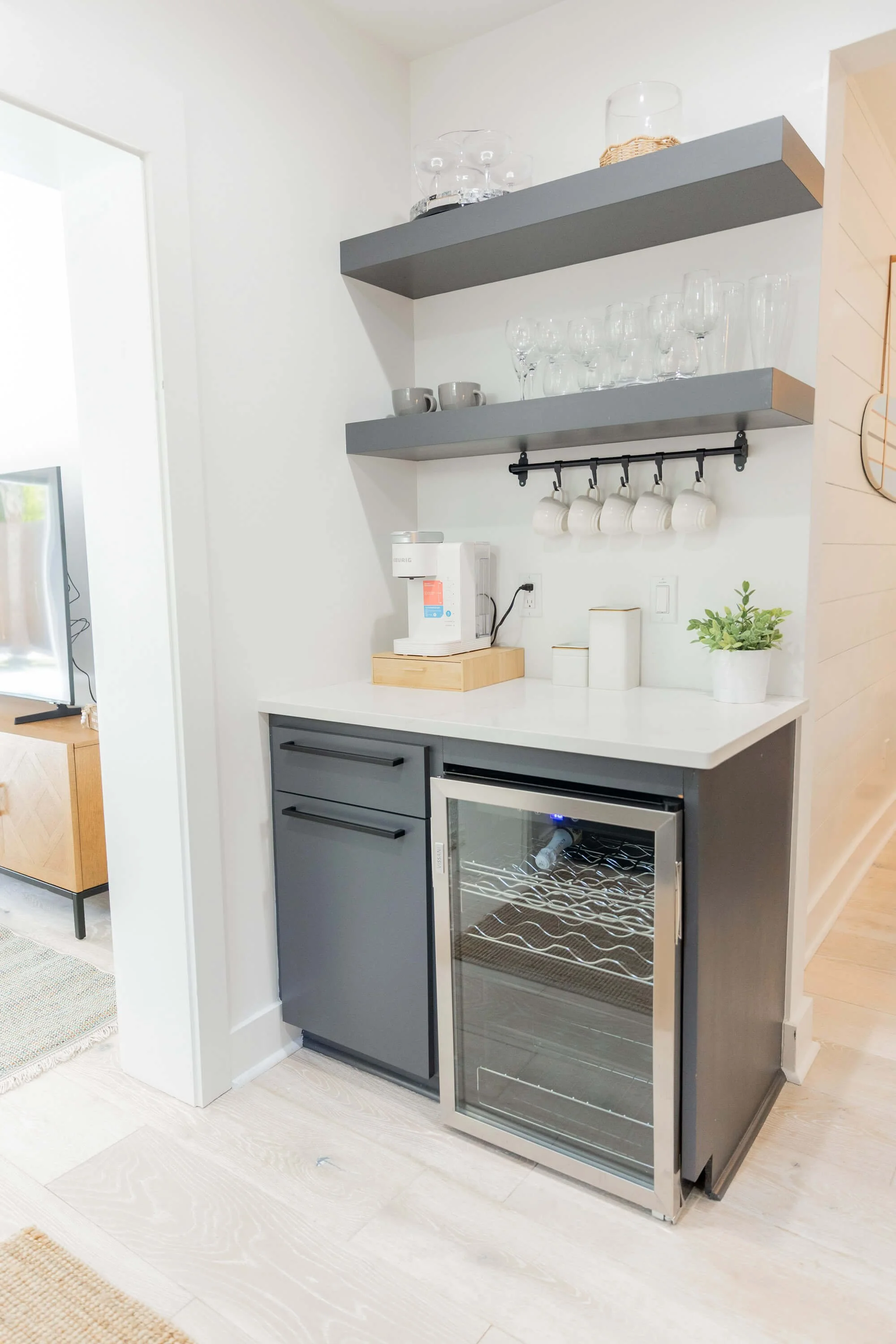 peachy-keen-hosted-vacation-rentals-ssi-08.jpg