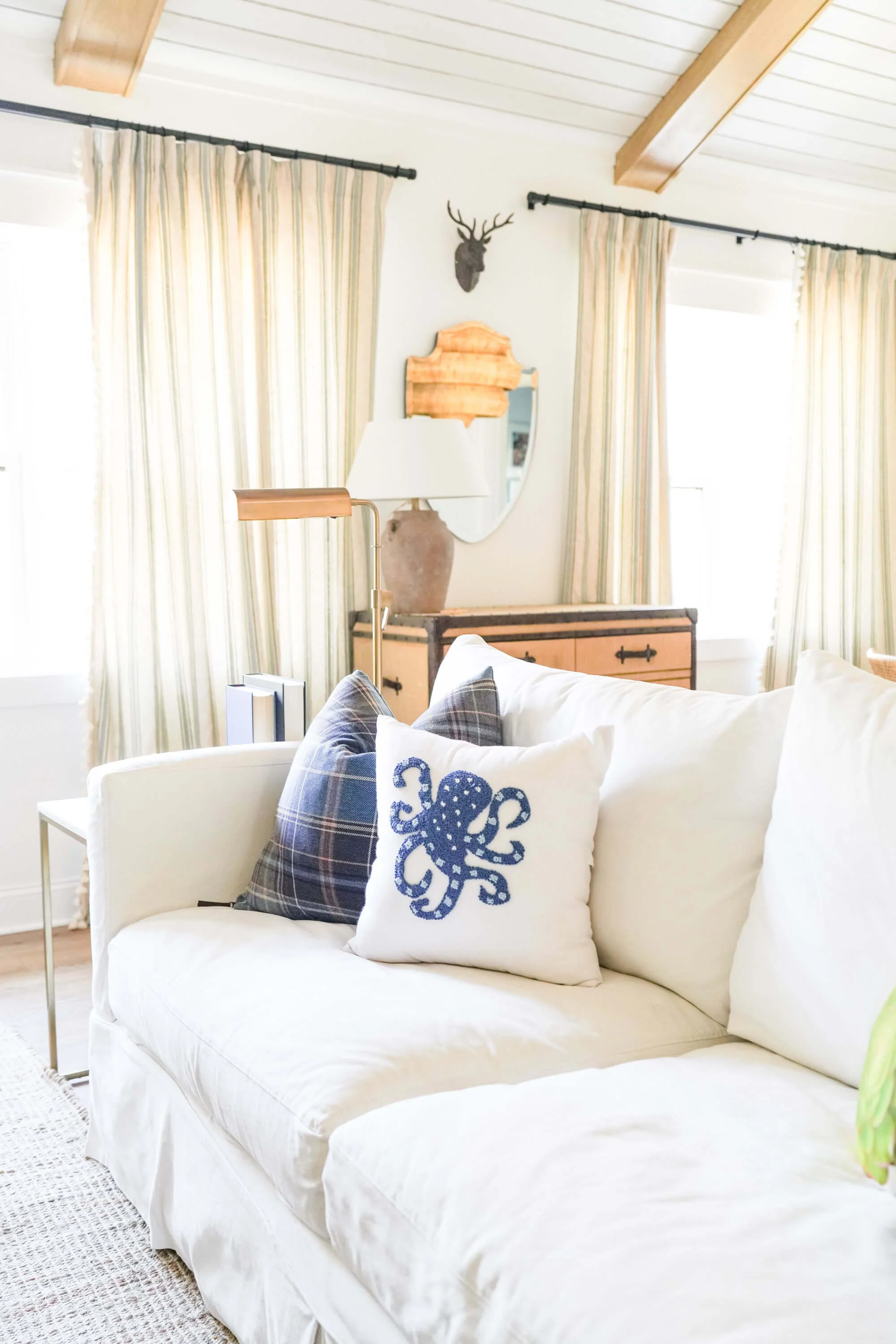 eloise-cottage-hosted-vacation-rentals-ssi-20.jpg