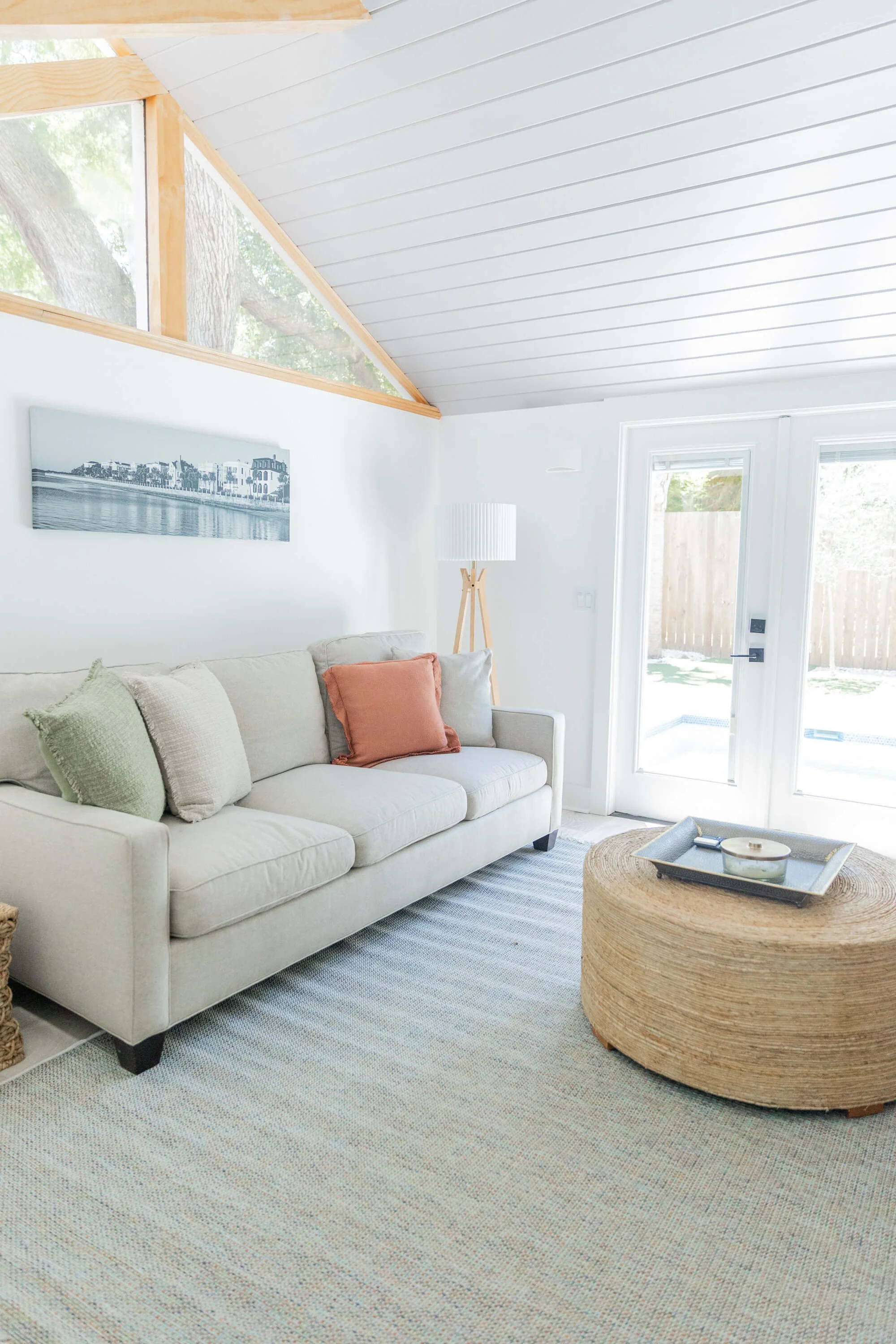 peachy-keen-hosted-vacation-rentals-ssi-10.jpg