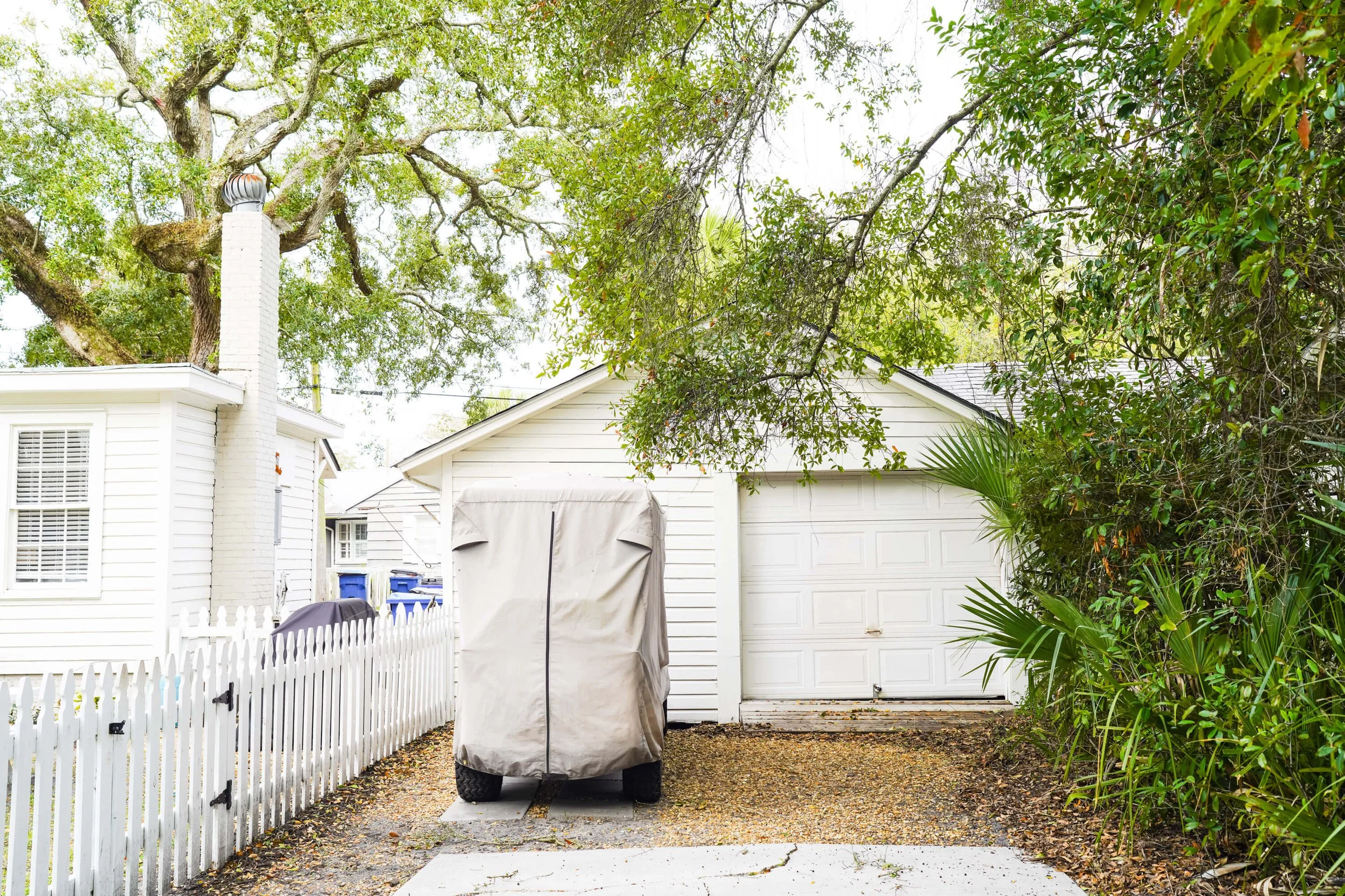 college-street-hosted-vacation-rentals-ssi-65.jpg