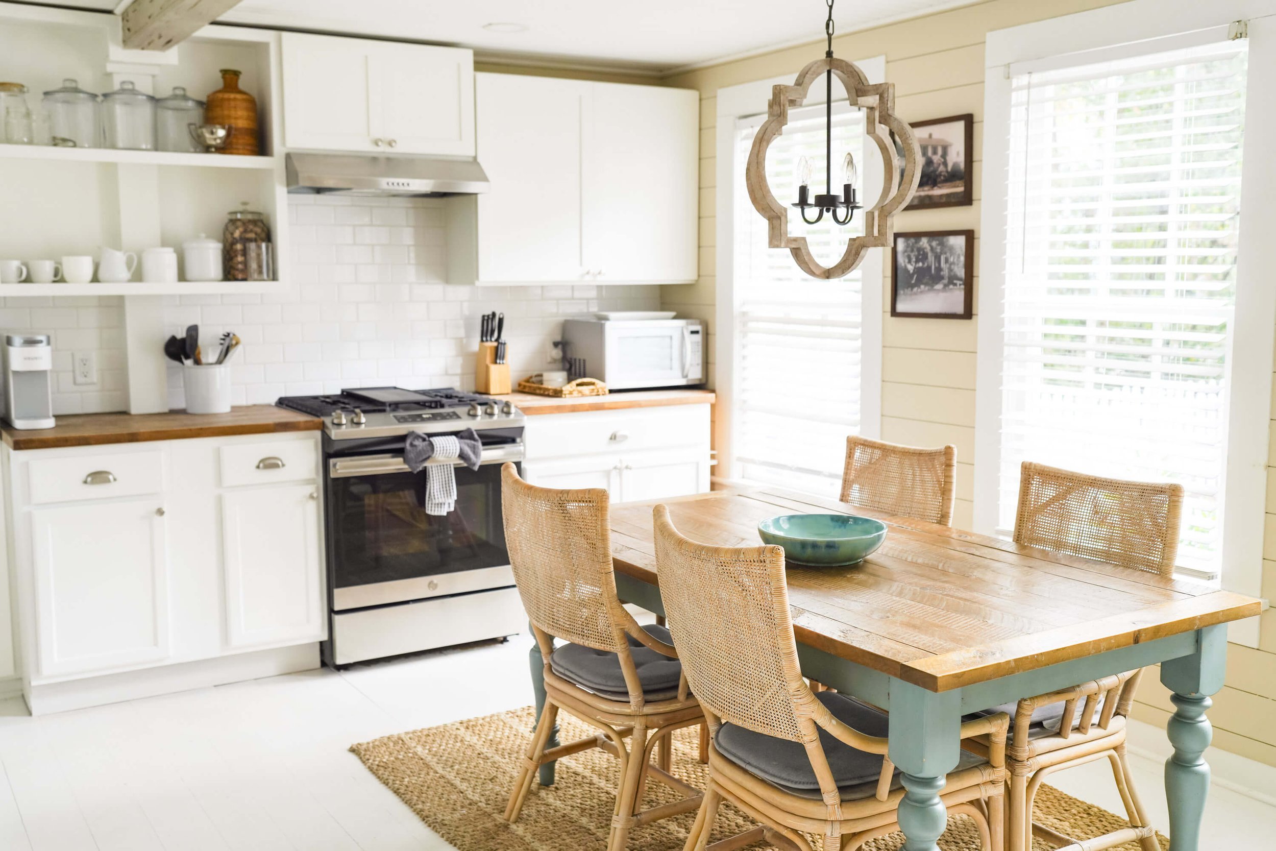 college-street-hosted-vacation-rentals-ssi-46.jpg
