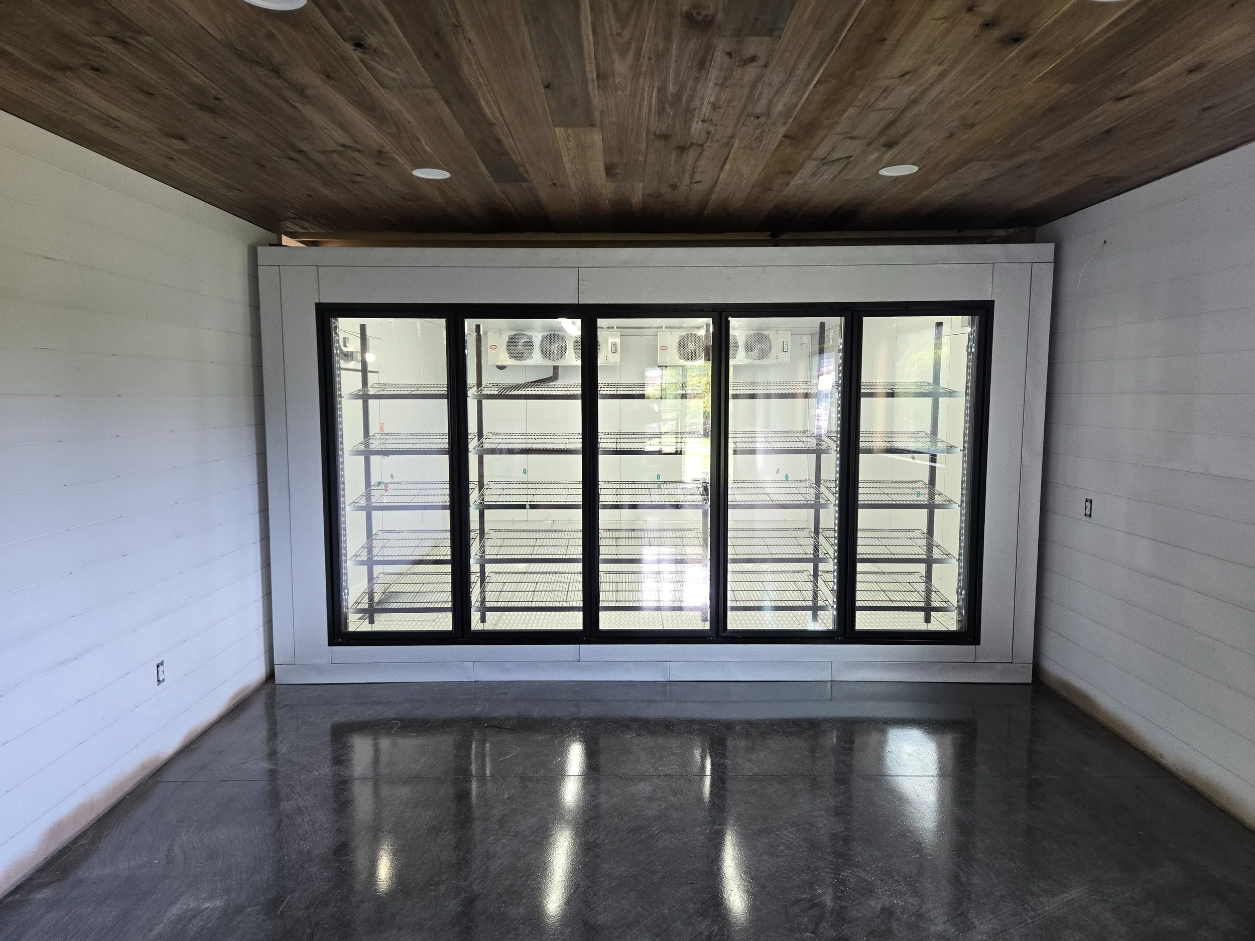 Elect Services Walk-In Box (12).jpg
