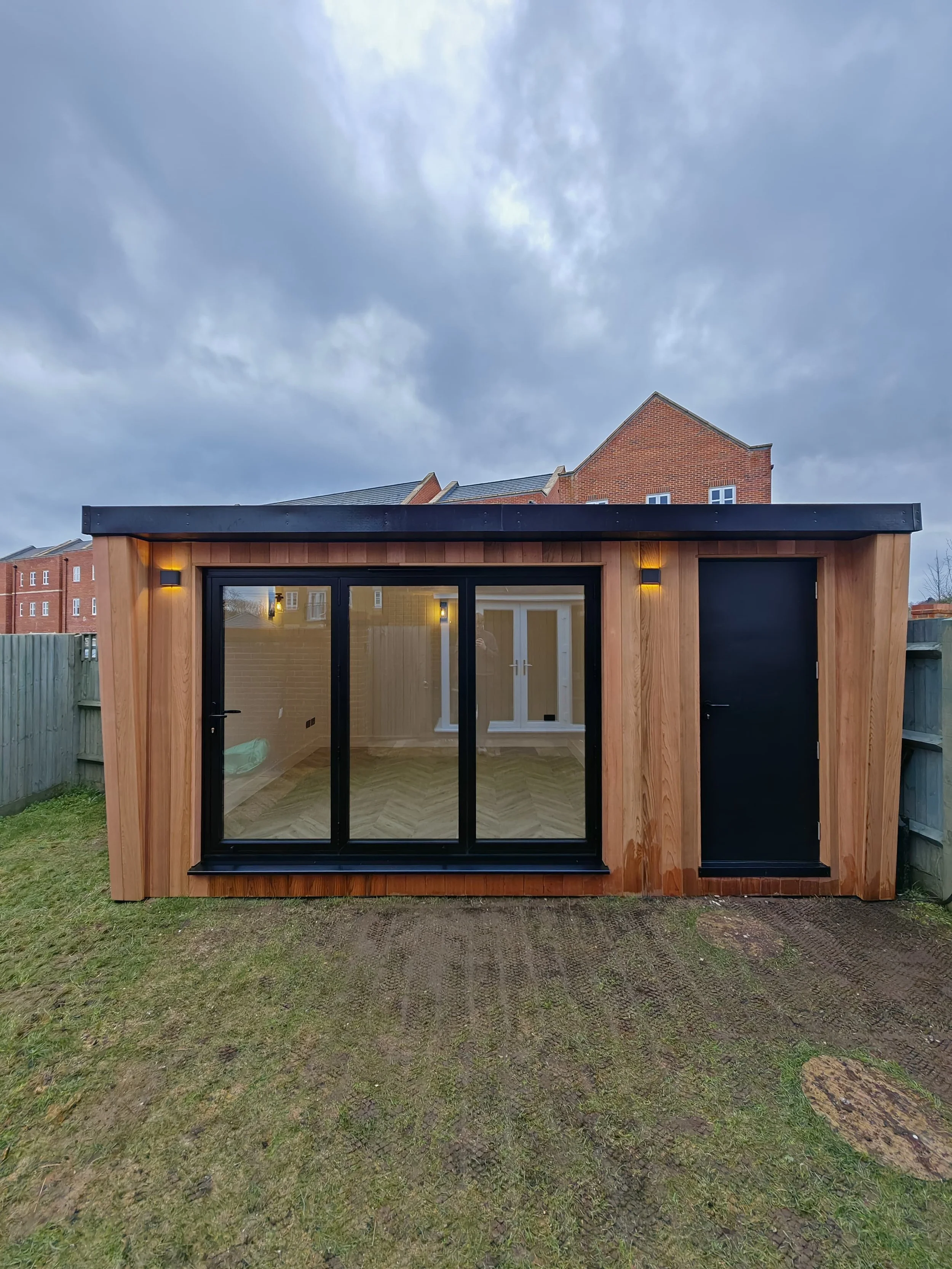 Bespoke size CFM Office&Shed Combo.jpg